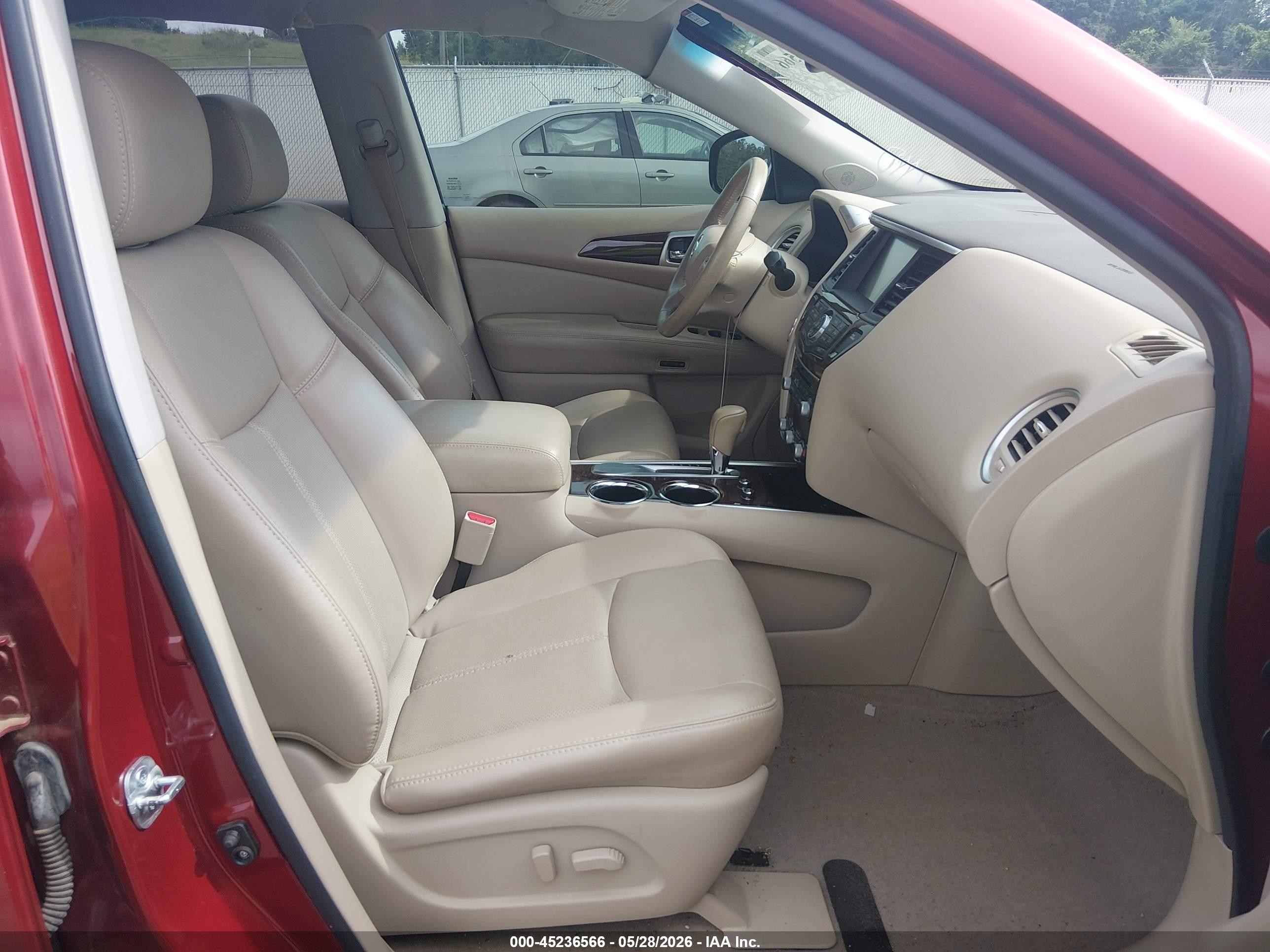 2014 Nissan Pathfinder Platinum Red vin: 5N1AR2MN8EC712267