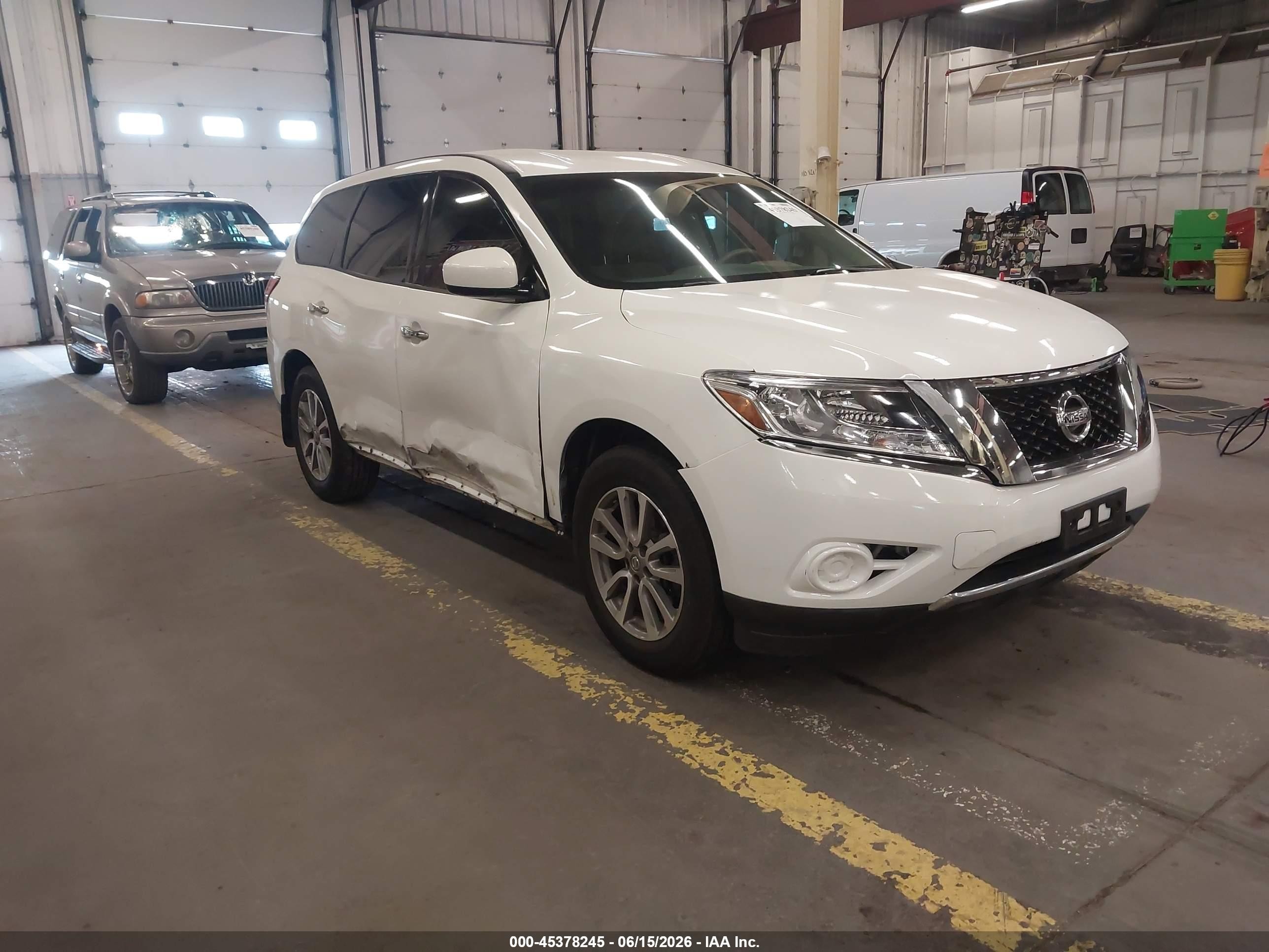 2014 Nissan Pathfinder S White vin: 5N1AR2MN8EC718621