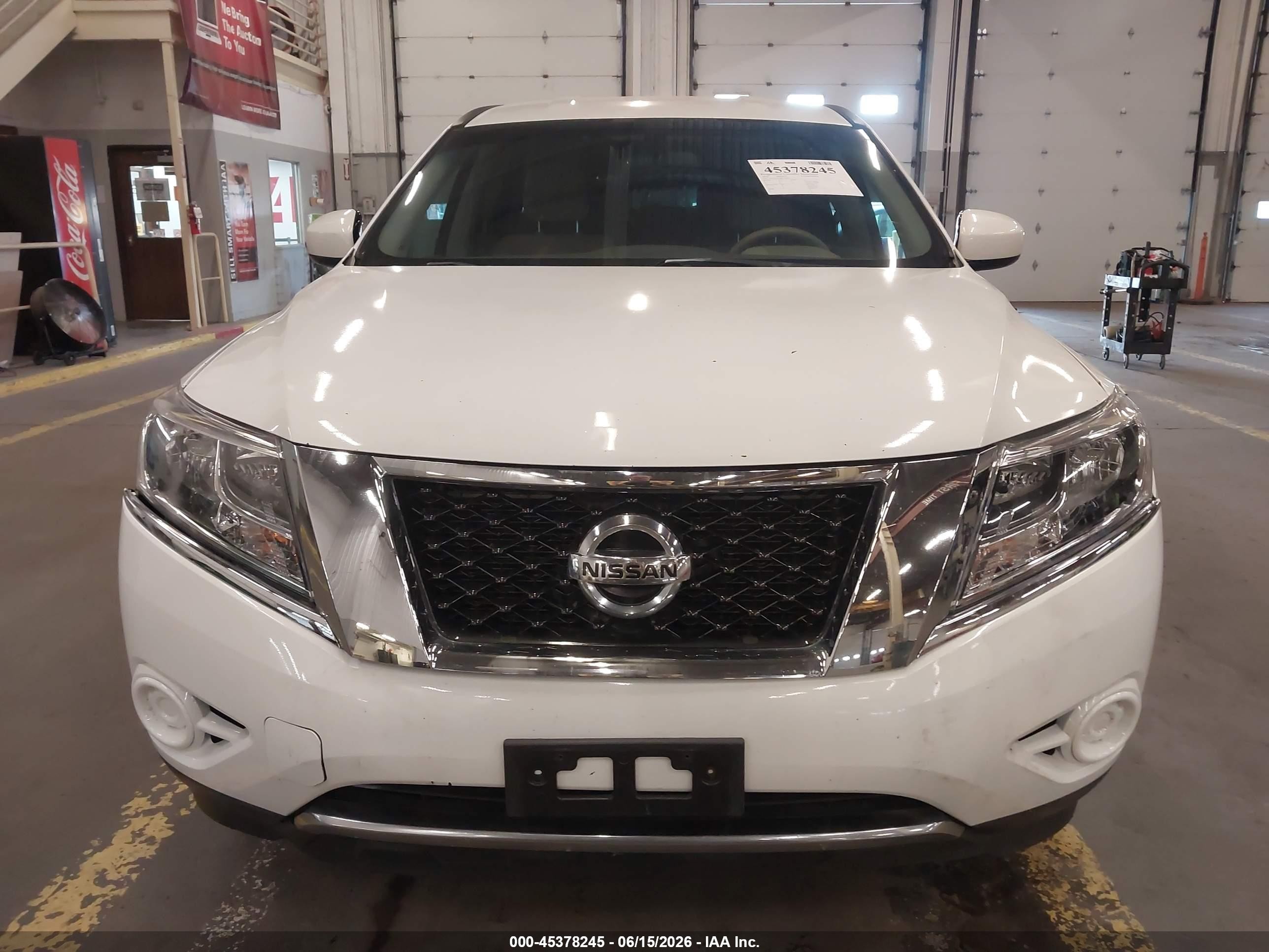 2014 Nissan Pathfinder S White vin: 5N1AR2MN8EC718621