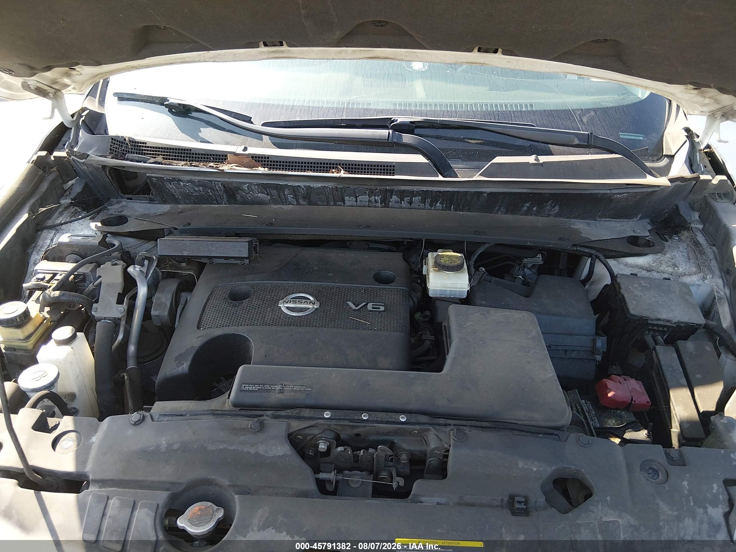 2014 Nissan Pathfinder Sv White vin: 5N1AR2MN8EC729831