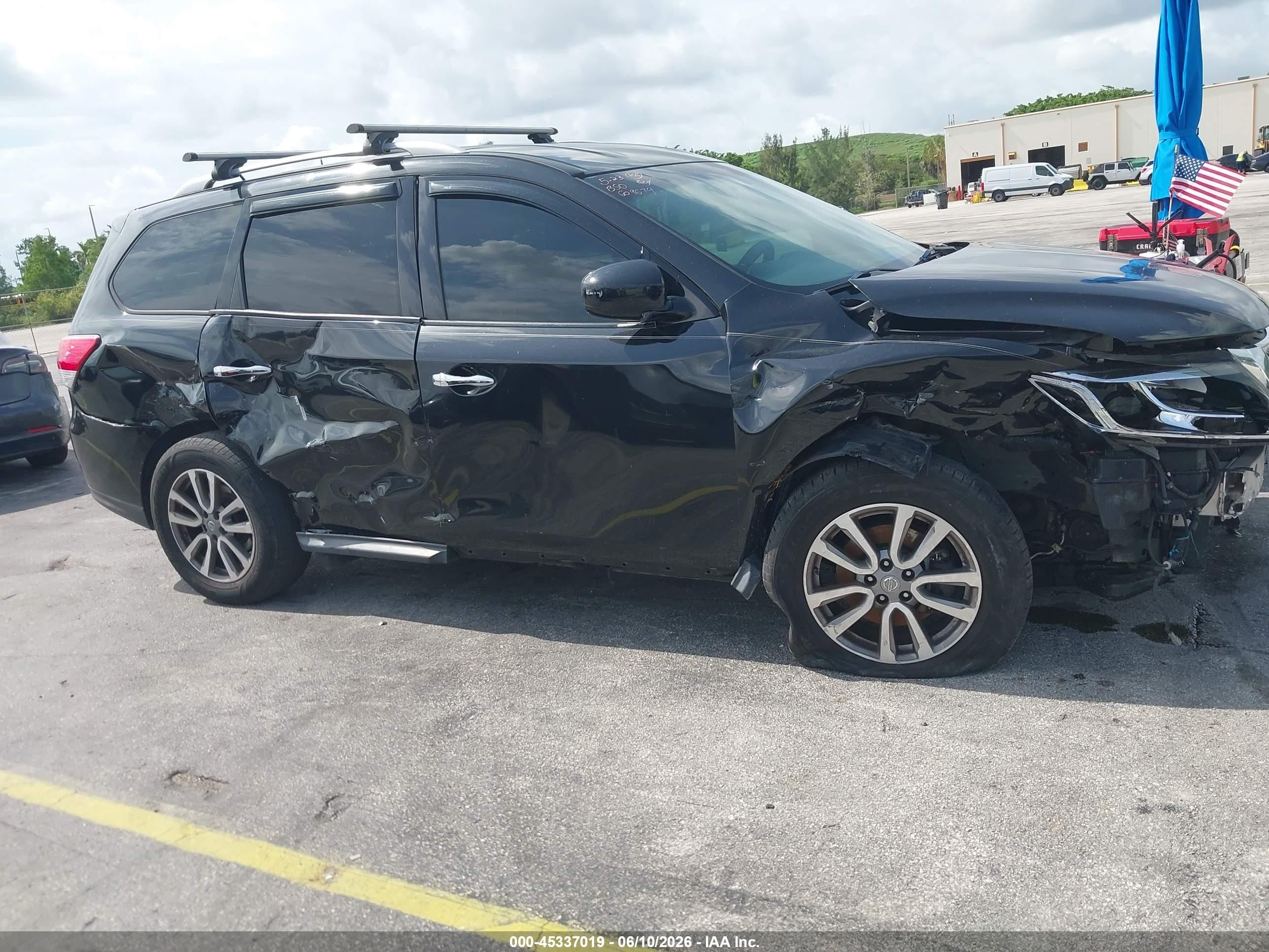 2015 Nissan Pathfinder Platinum/s/sl/sv Black vin: 5N1AR2MN8FC609674