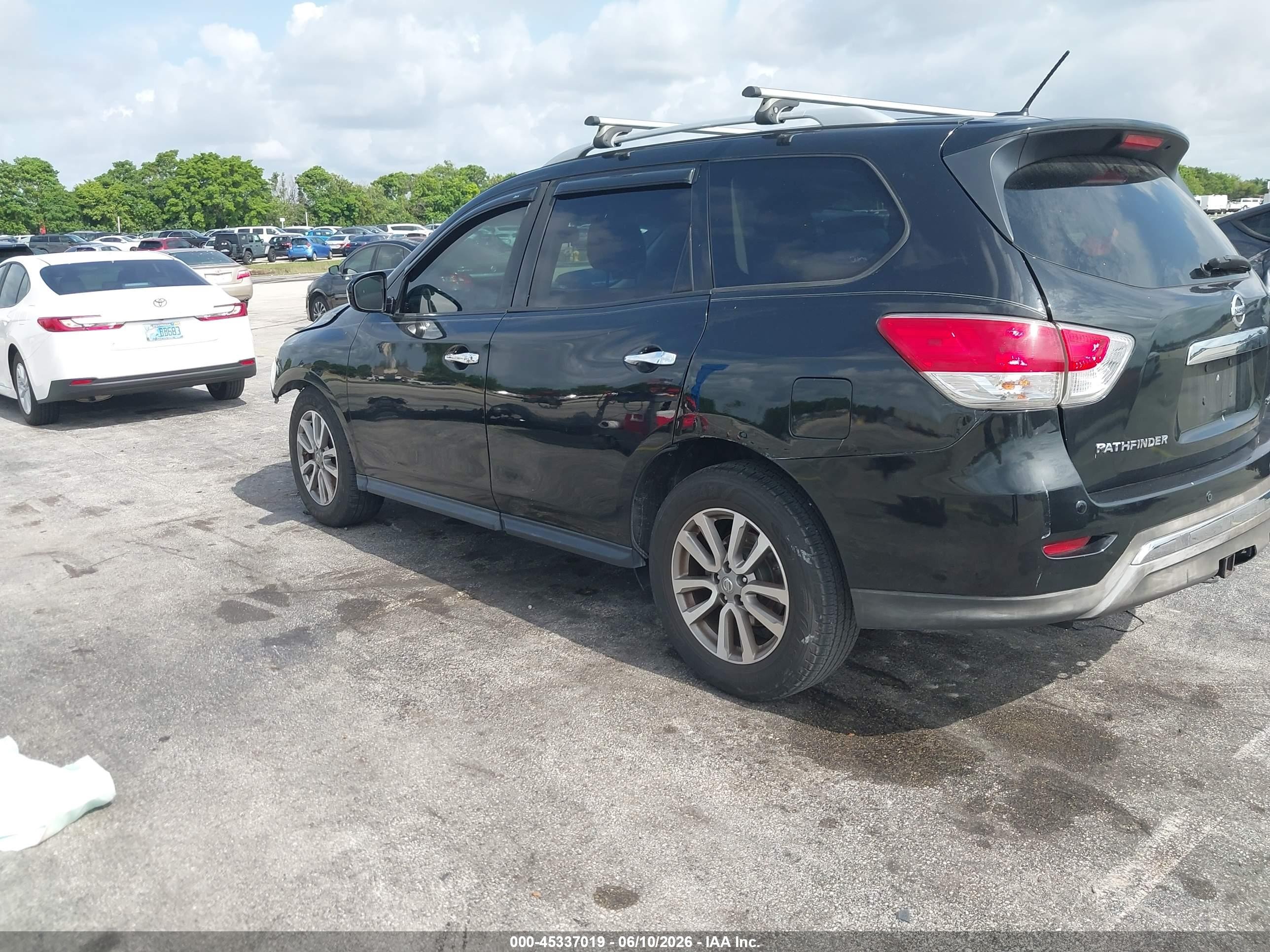 2015 Nissan Pathfinder Platinum/s/sl/sv Black vin: 5N1AR2MN8FC609674