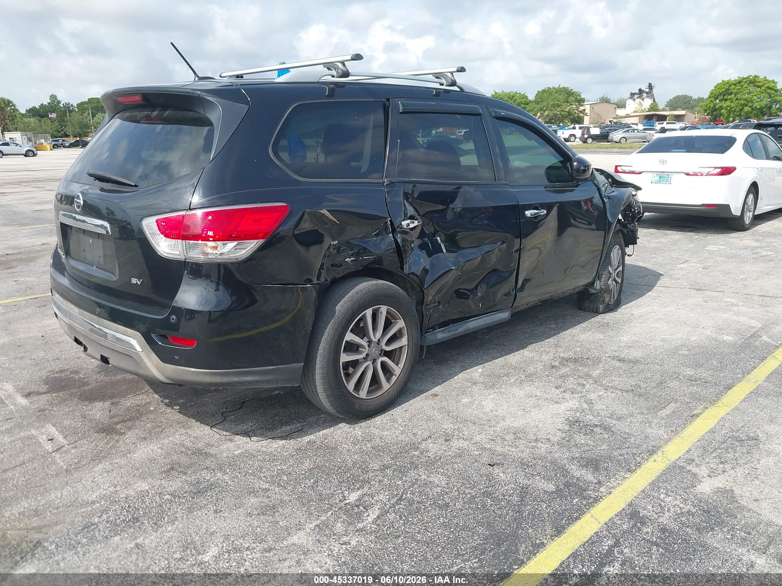 2015 Nissan Pathfinder Platinum/s/sl/sv Black vin: 5N1AR2MN8FC609674