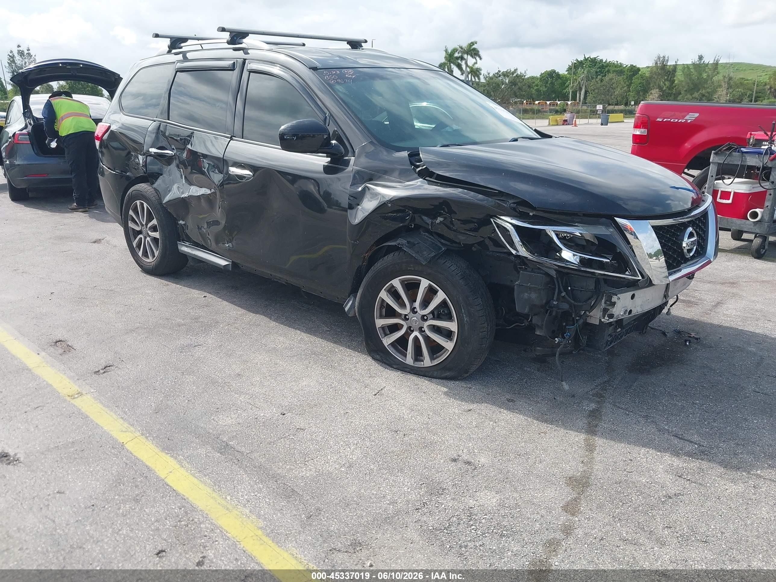 2015 Nissan Pathfinder Platinum/s/sl/sv Black vin: 5N1AR2MN8FC609674