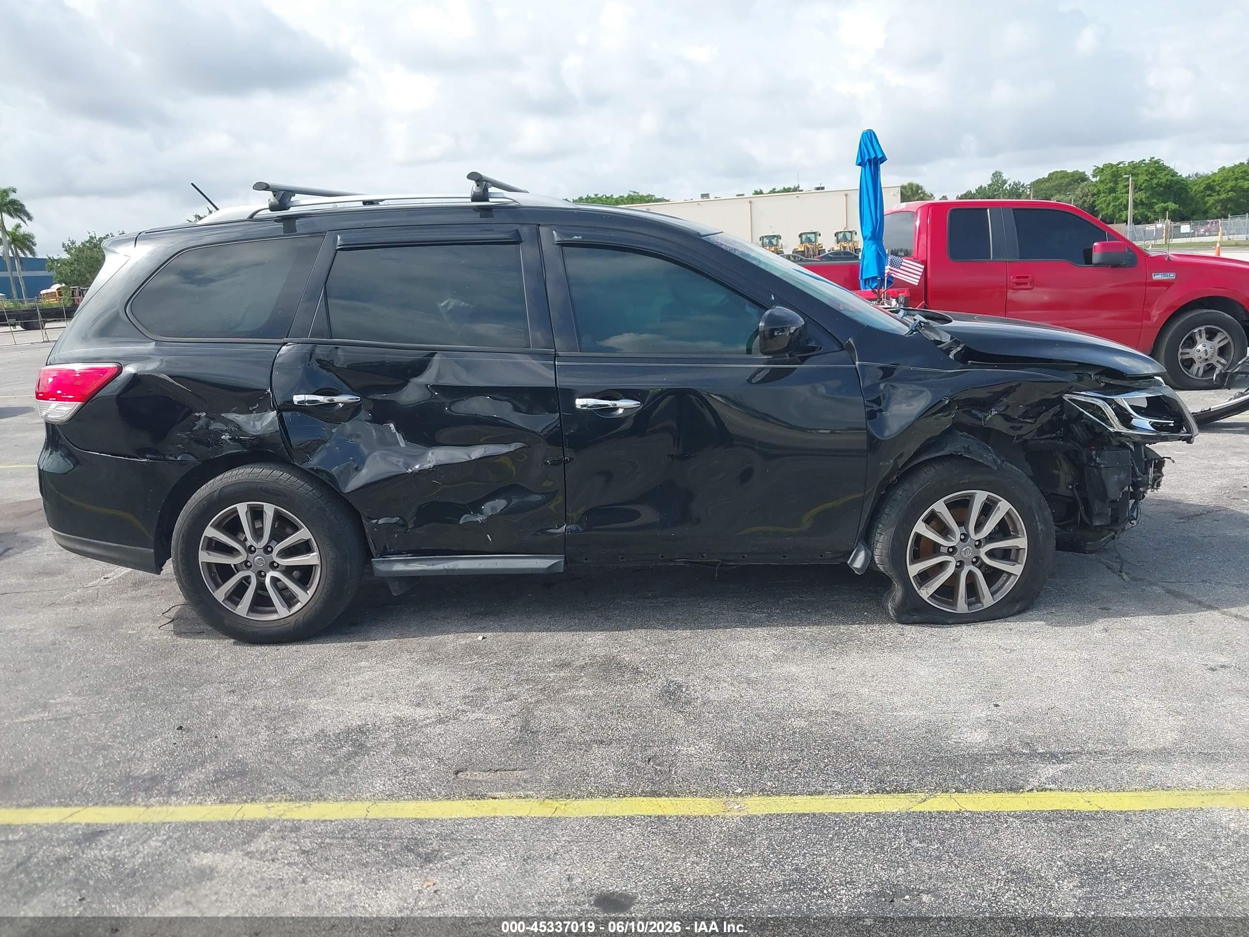 2015 Nissan Pathfinder Platinum/s/sl/sv Black vin: 5N1AR2MN8FC609674