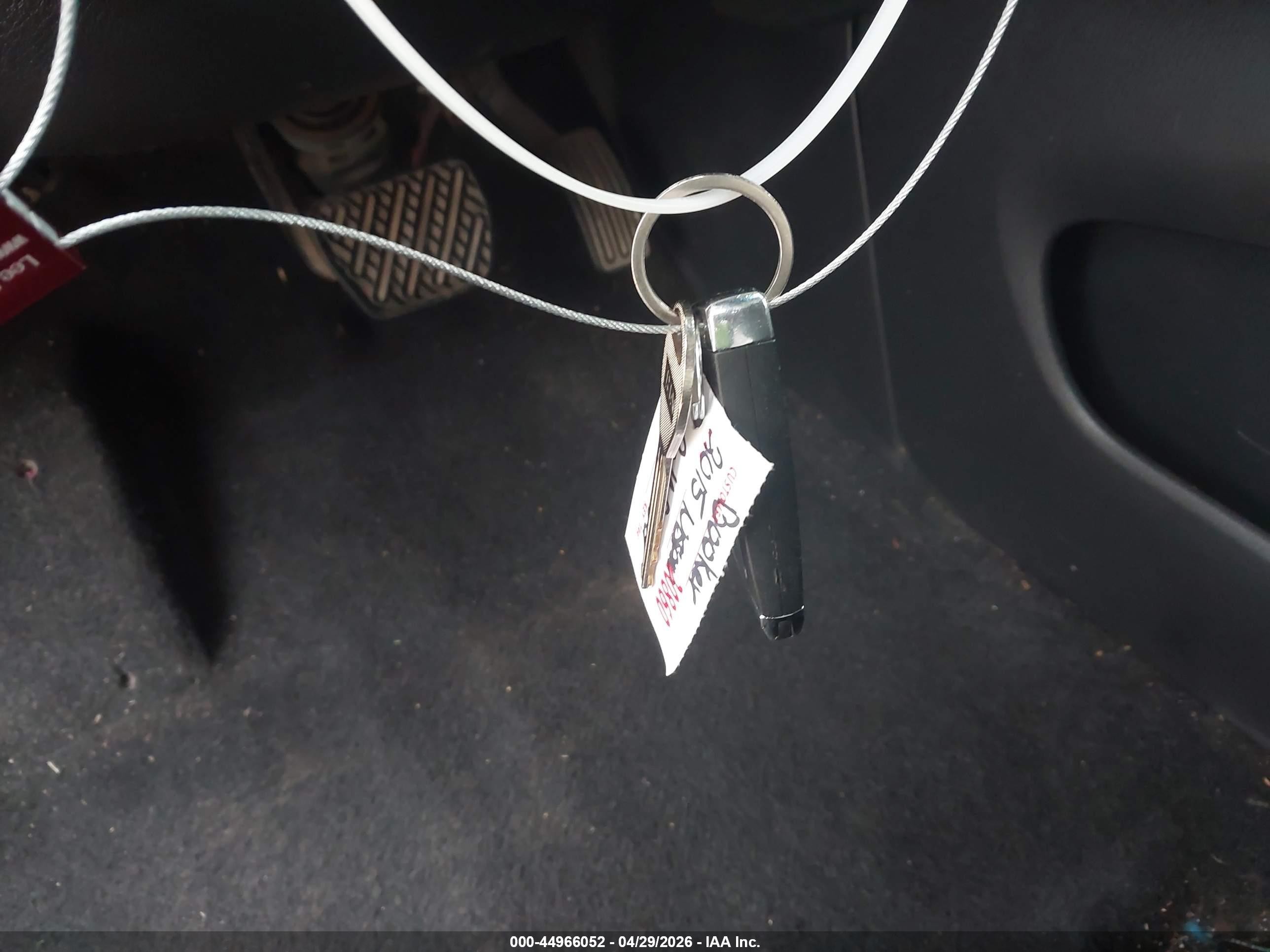 2015 Nissan Pathfinder Sv Silver vin: 5N1AR2MN8FC618097