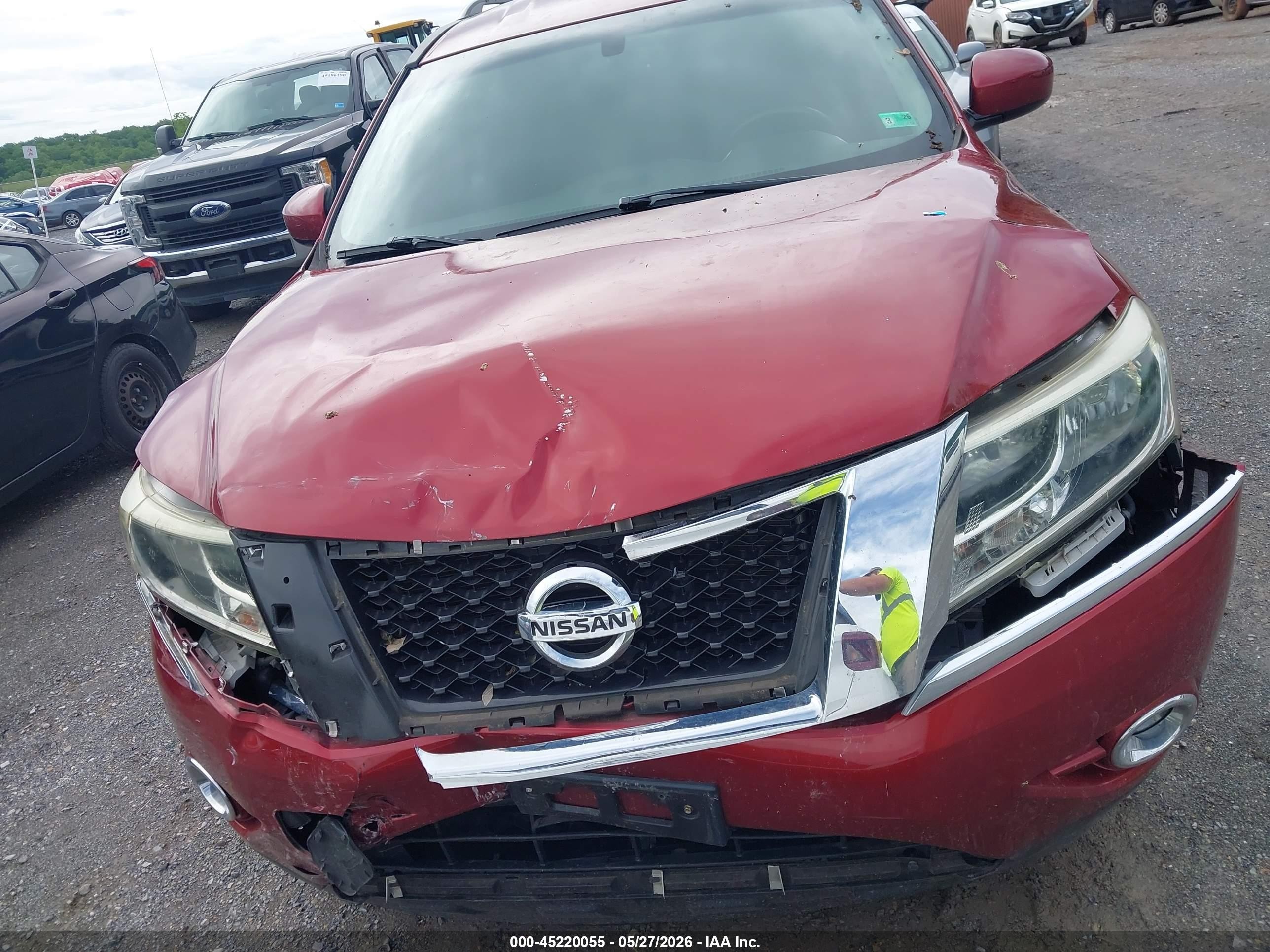 2015 Nissan Pathfinder Sl Red vin: 5N1AR2MN8FC643856