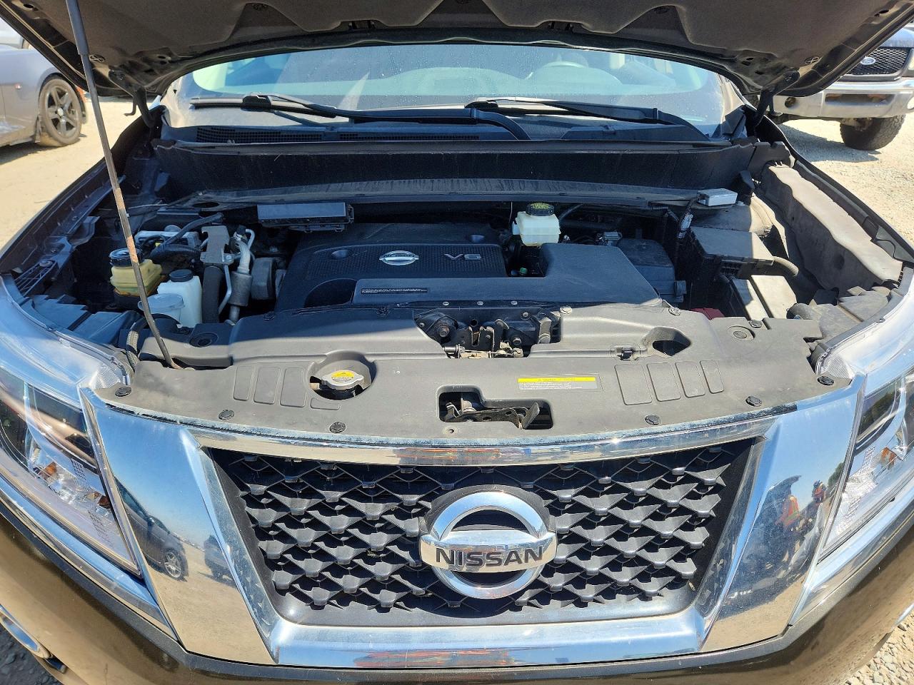 2015 Nissan Pathfinder Sv Gray vin: 5N1AR2MN8FC644067