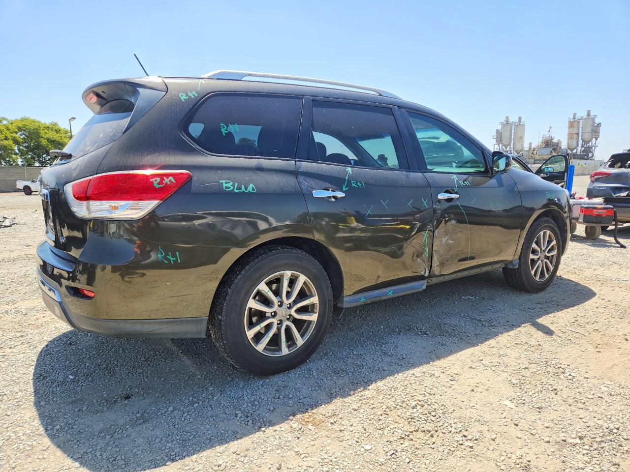 2015 Nissan Pathfinder Sv Gray vin: 5N1AR2MN8FC644067
