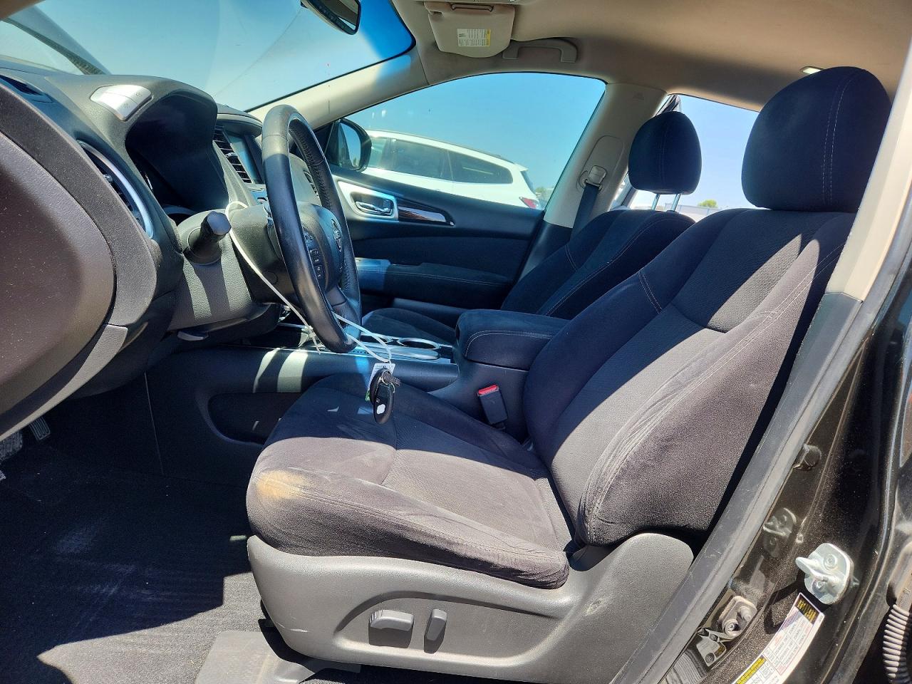 2015 Nissan Pathfinder Sv Gray vin: 5N1AR2MN8FC644067