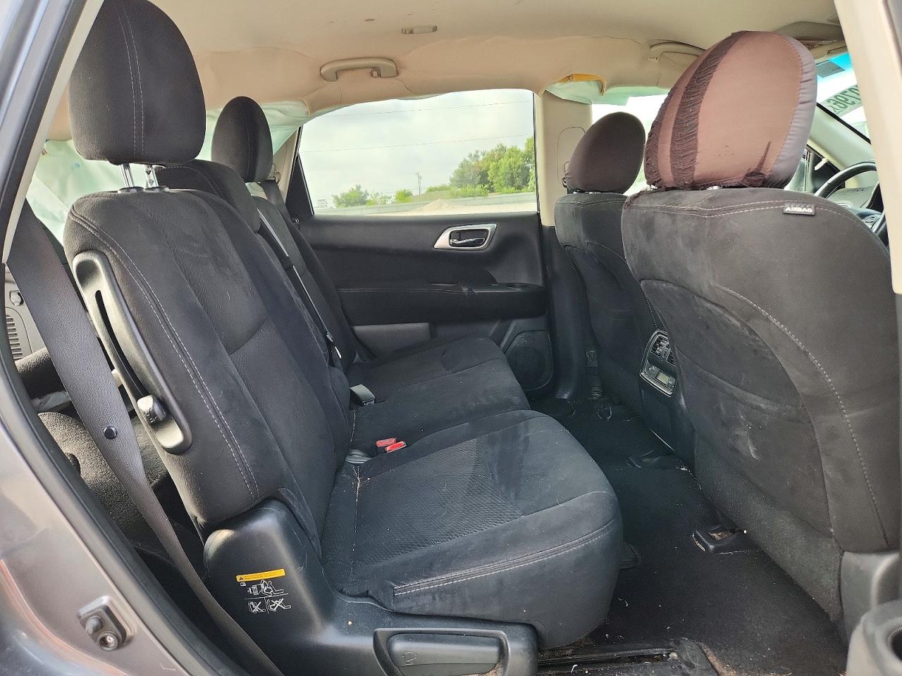 2015 Nissan Pathfinder Sv Gray vin: 5N1AR2MN8FC660351