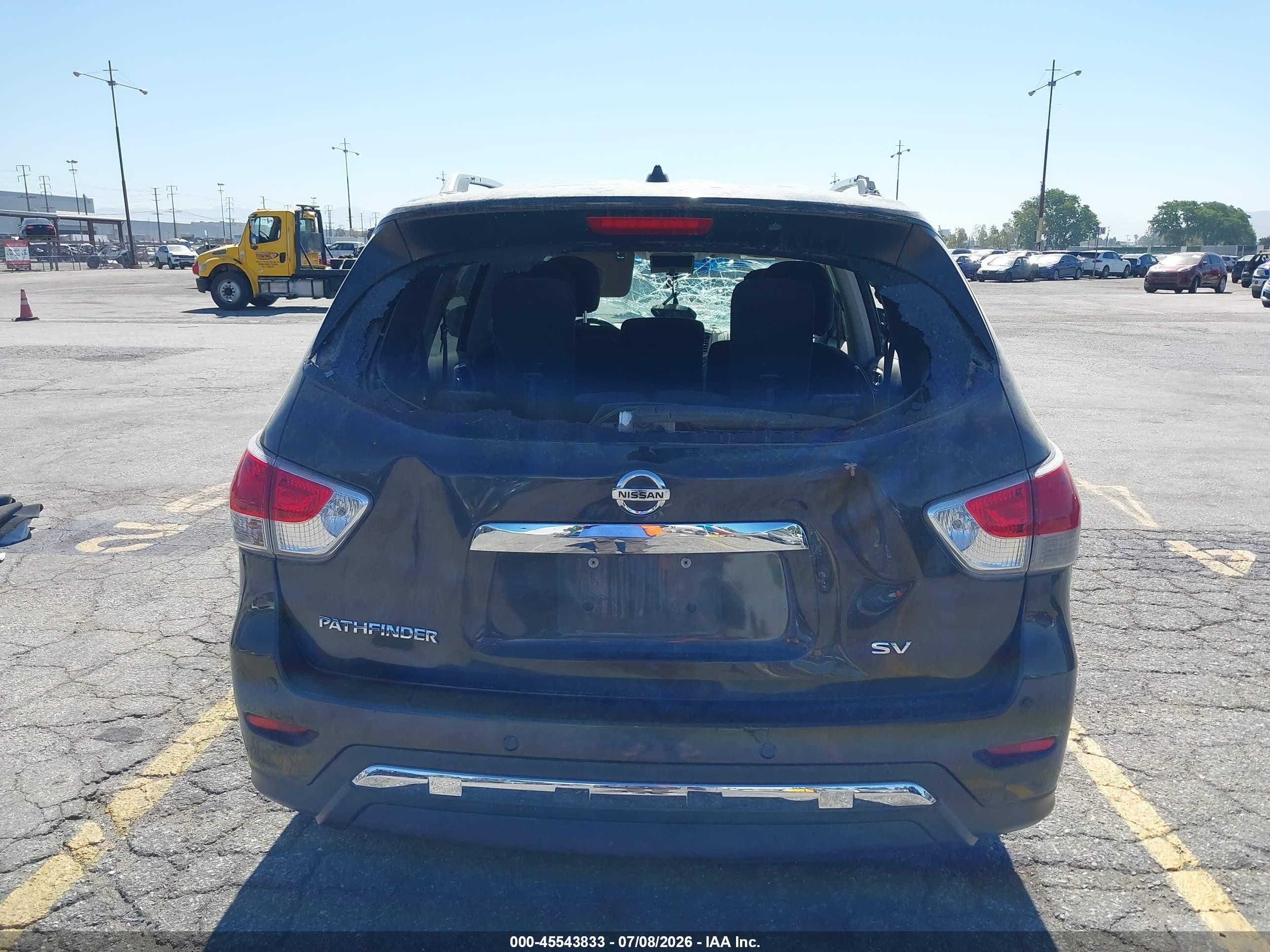 2015 Nissan Pathfinder Sv Черный vin: 5N1AR2MN8FC665274