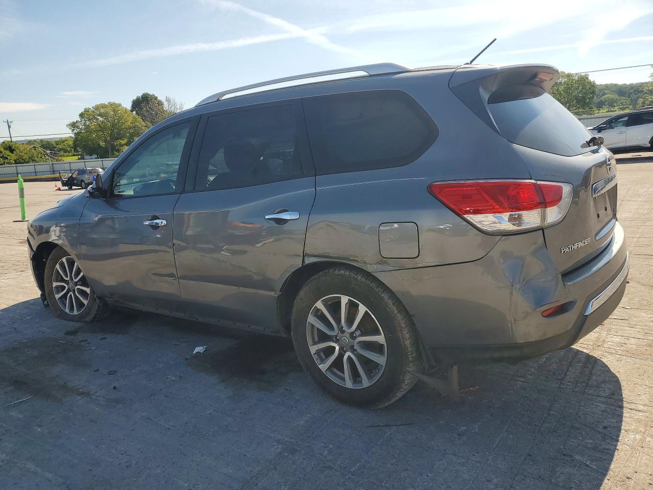 2015 Nissan Pathfinder S Gray vin: 5N1AR2MN8FC668112