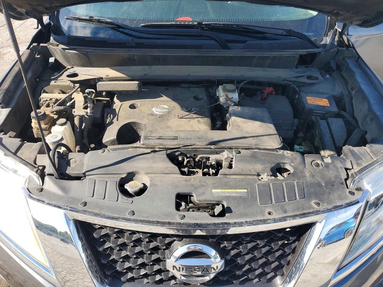 2015 Nissan Pathfinder S Gray vin: 5N1AR2MN8FC668112