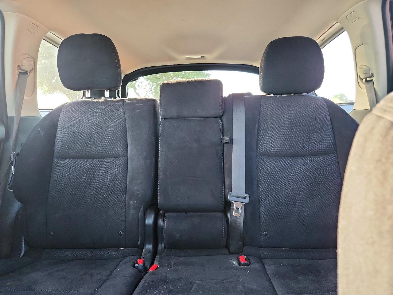 2015 Nissan Pathfinder Sv Черный vin: 5N1AR2MN8FC708432