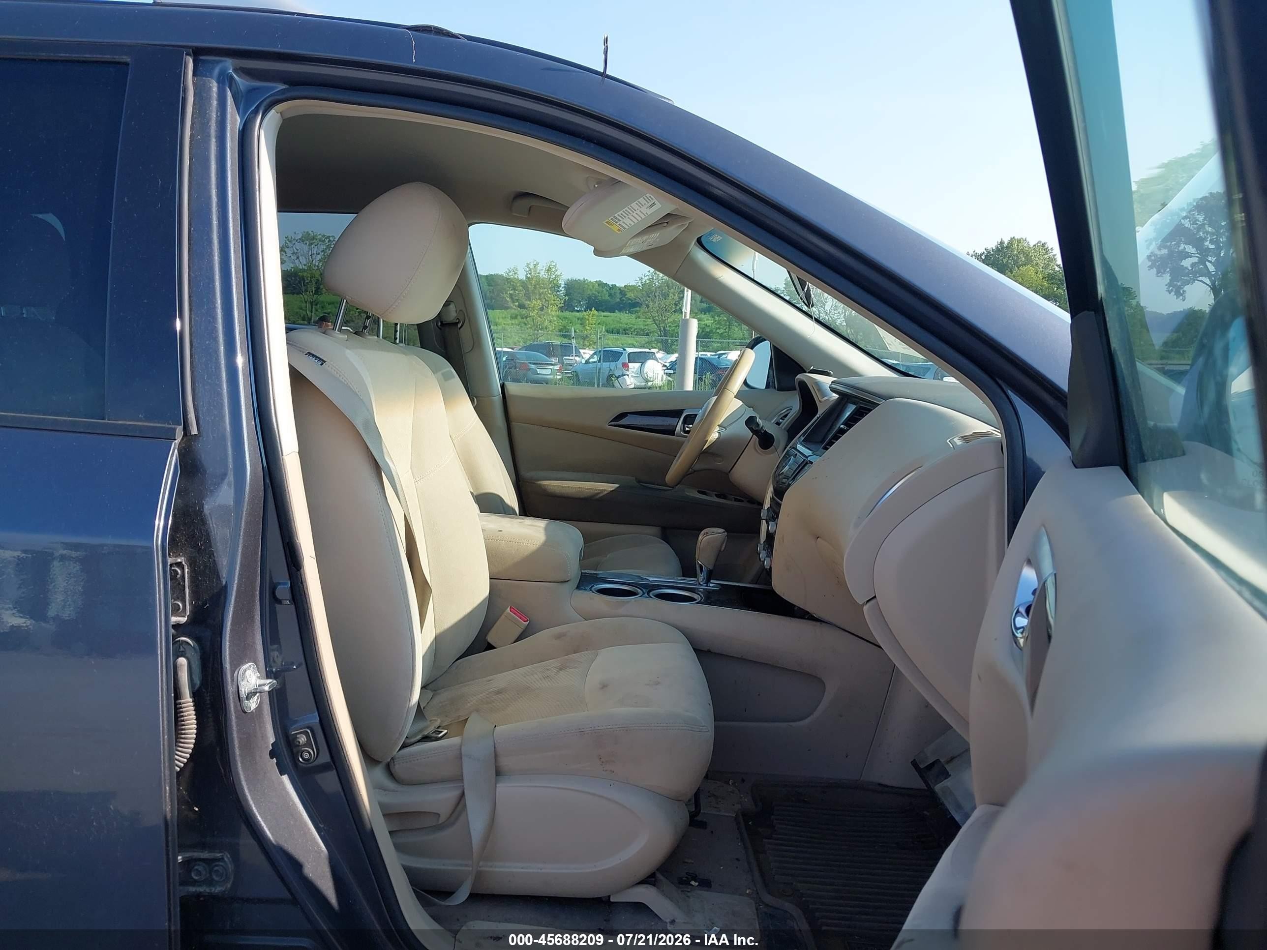 2013 Nissan Pathfinder Sv Gray vin: 5N1AR2MN9DC632992