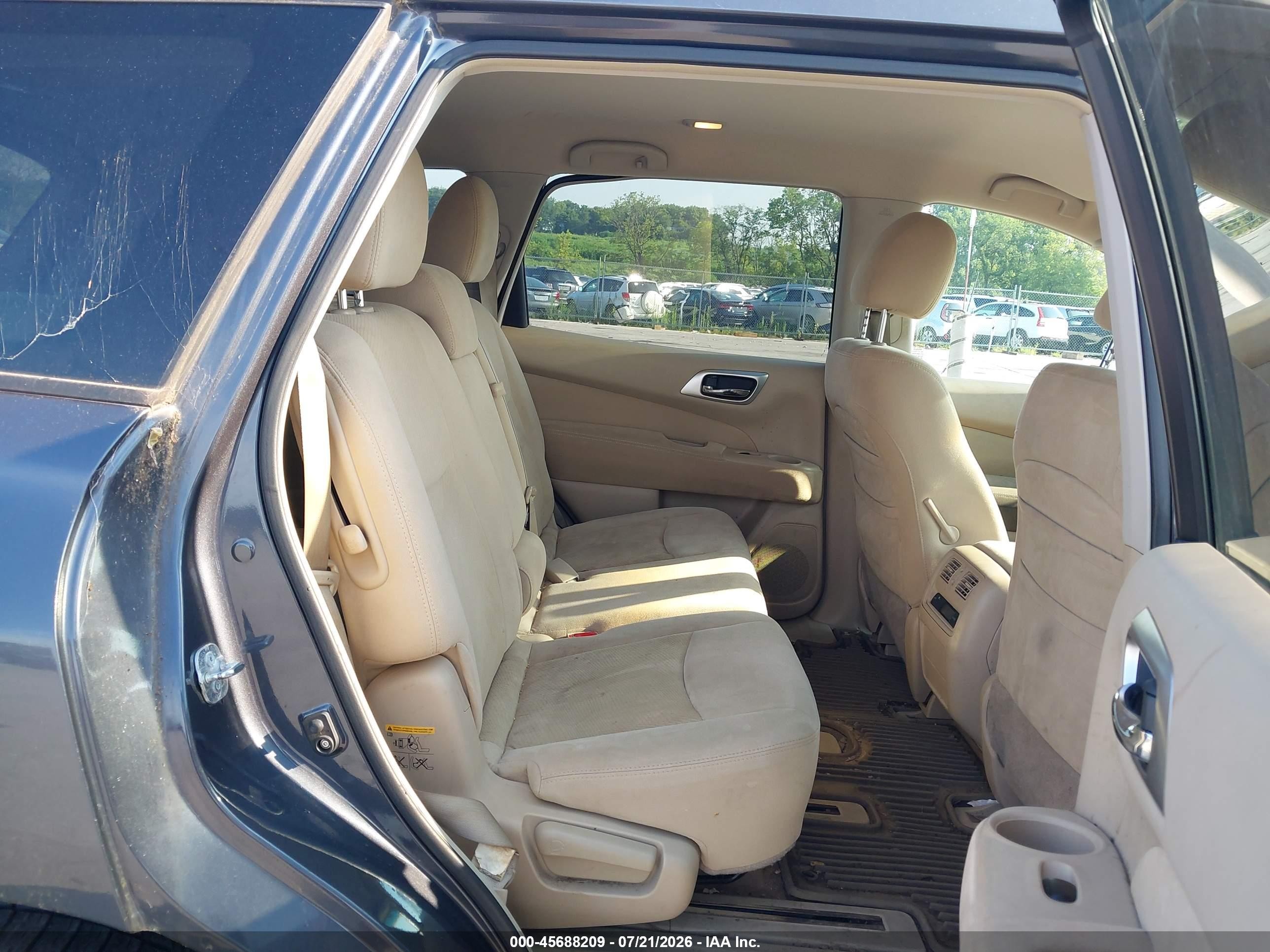 2013 Nissan Pathfinder Sv Gray vin: 5N1AR2MN9DC632992
