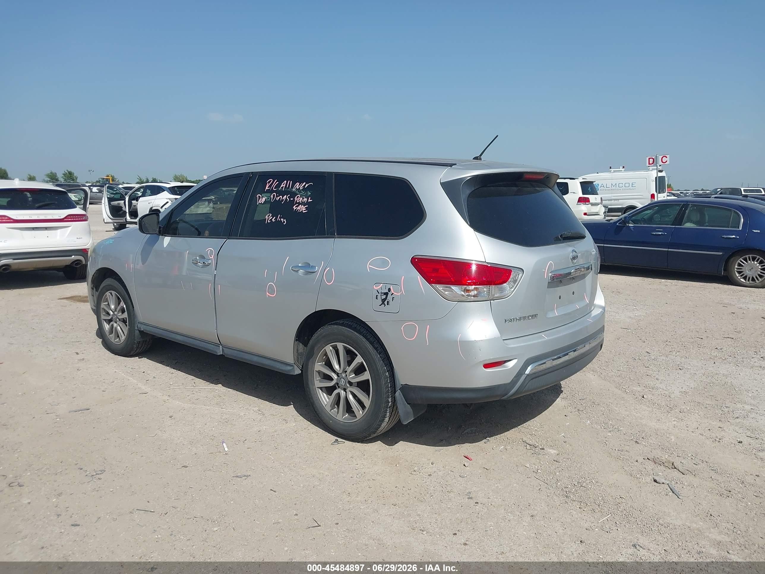 2013 Nissan Pathfinder S Silver vin: 5N1AR2MN9DC634693