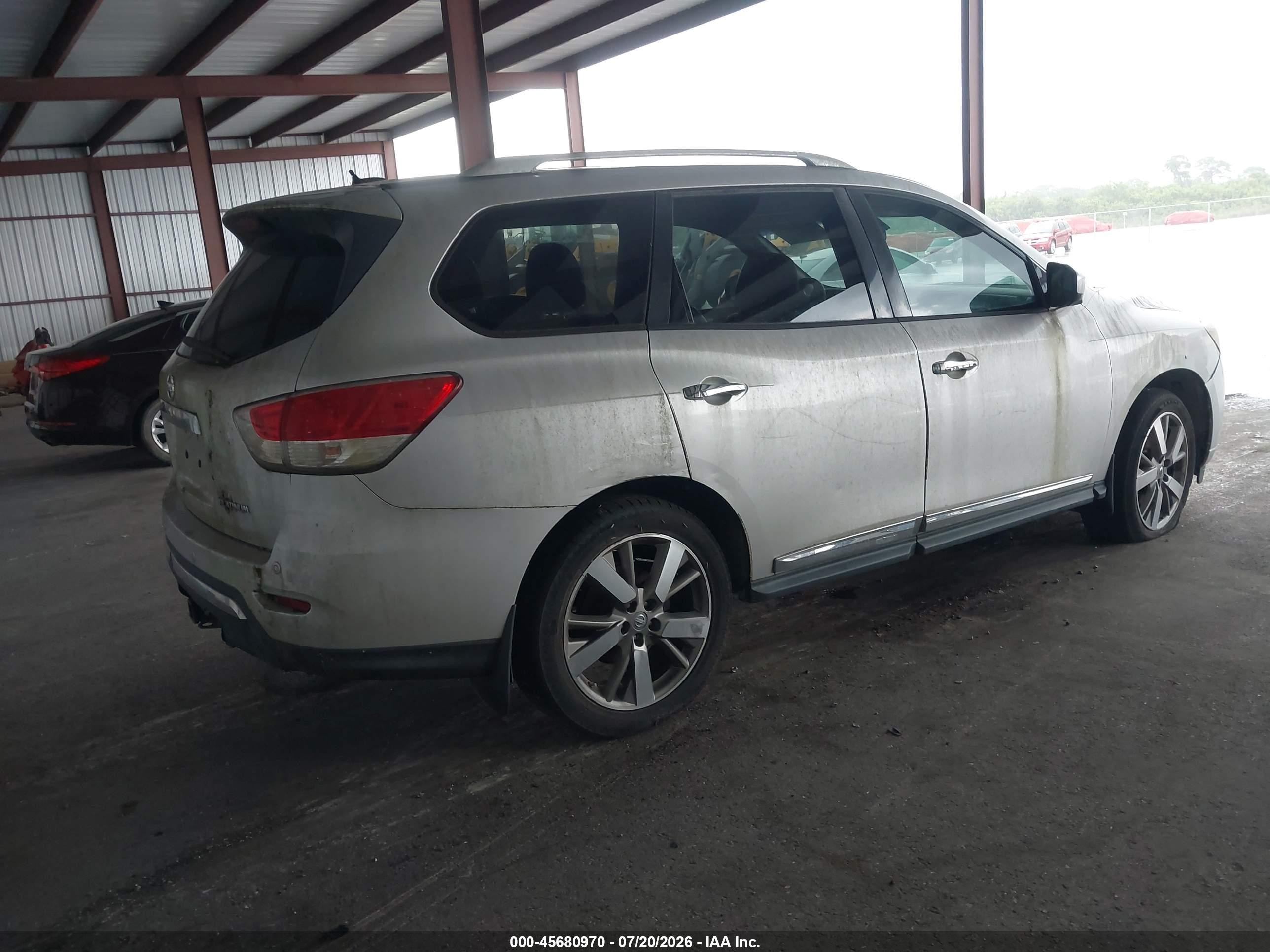2013 Nissan Pathfinder Platinum Silver vin: 5N1AR2MN9DC654555