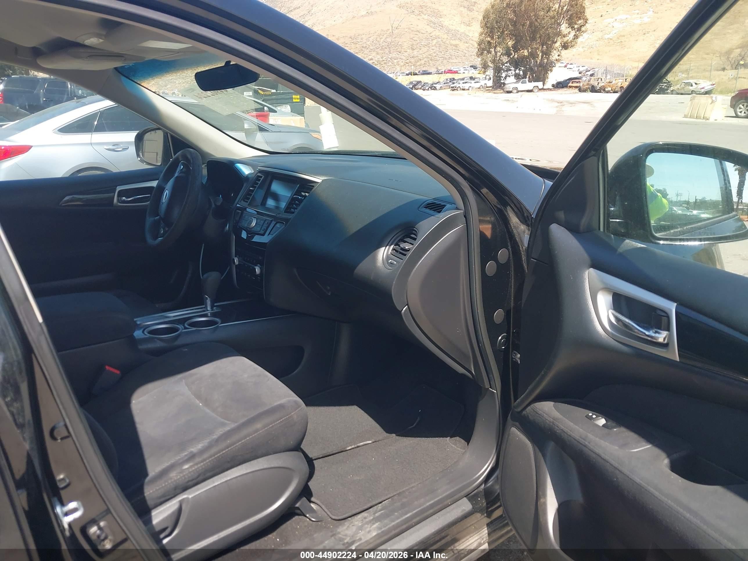 2013 Nissan Pathfinder S Black vin: 5N1AR2MN9DC669606