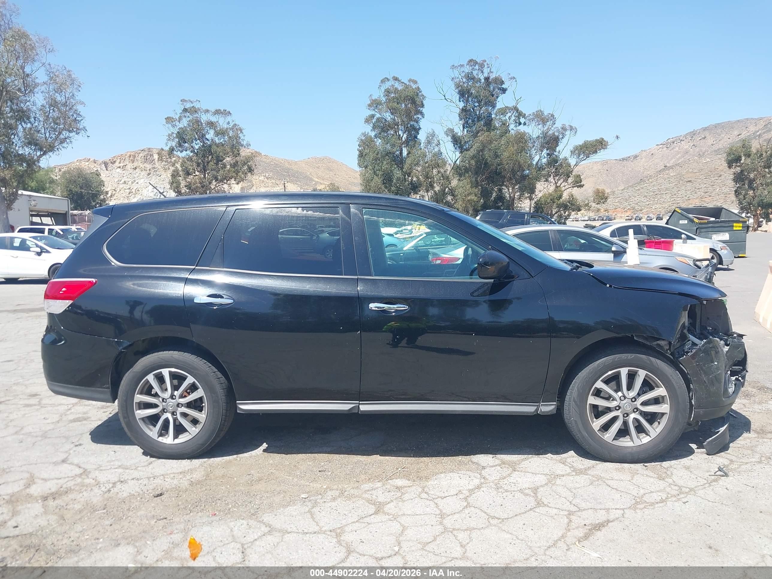 2013 Nissan Pathfinder S Black vin: 5N1AR2MN9DC669606