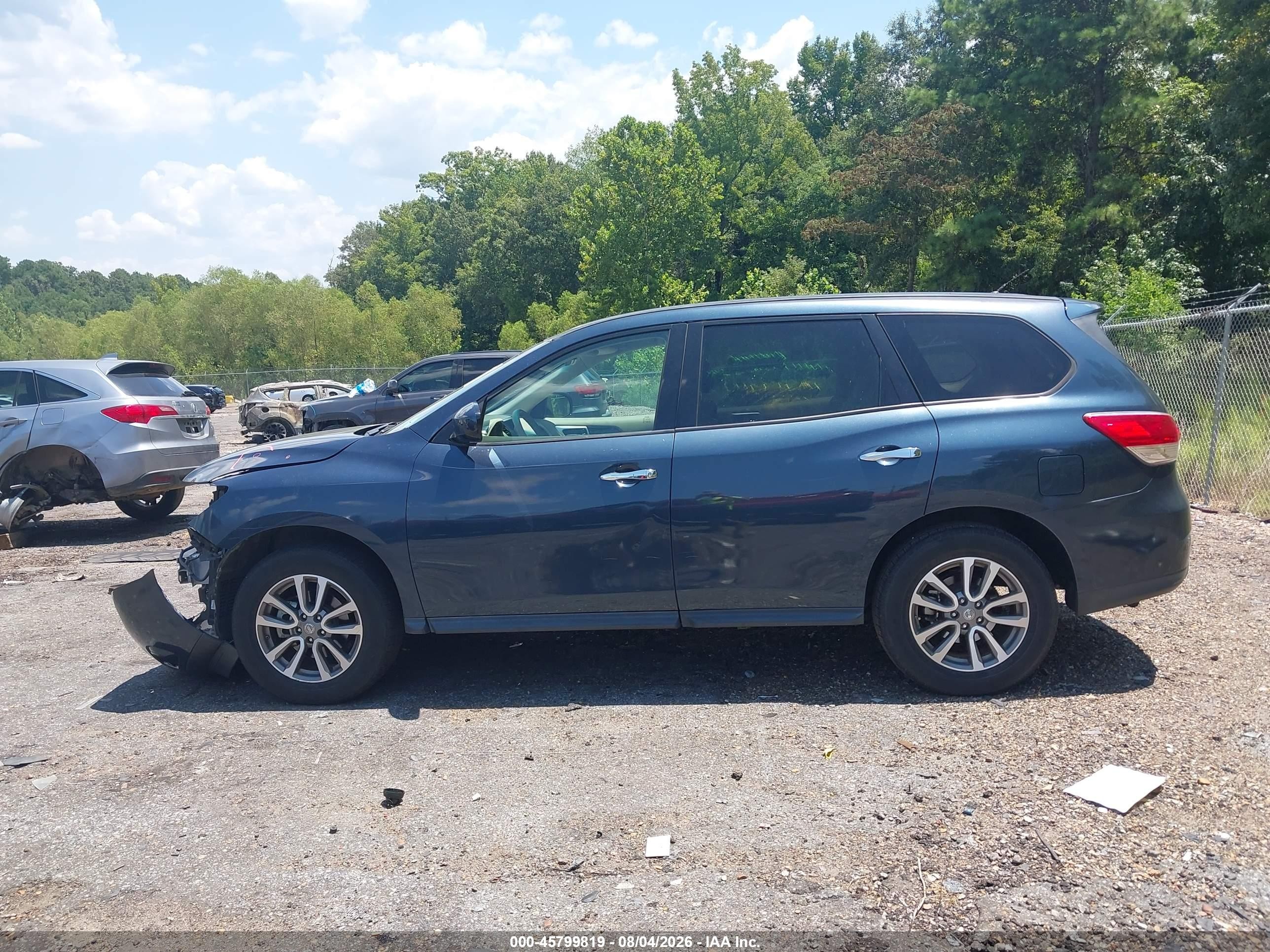 2013 Nissan Pathfinder S Blue vin: 5N1AR2MN9DC670934