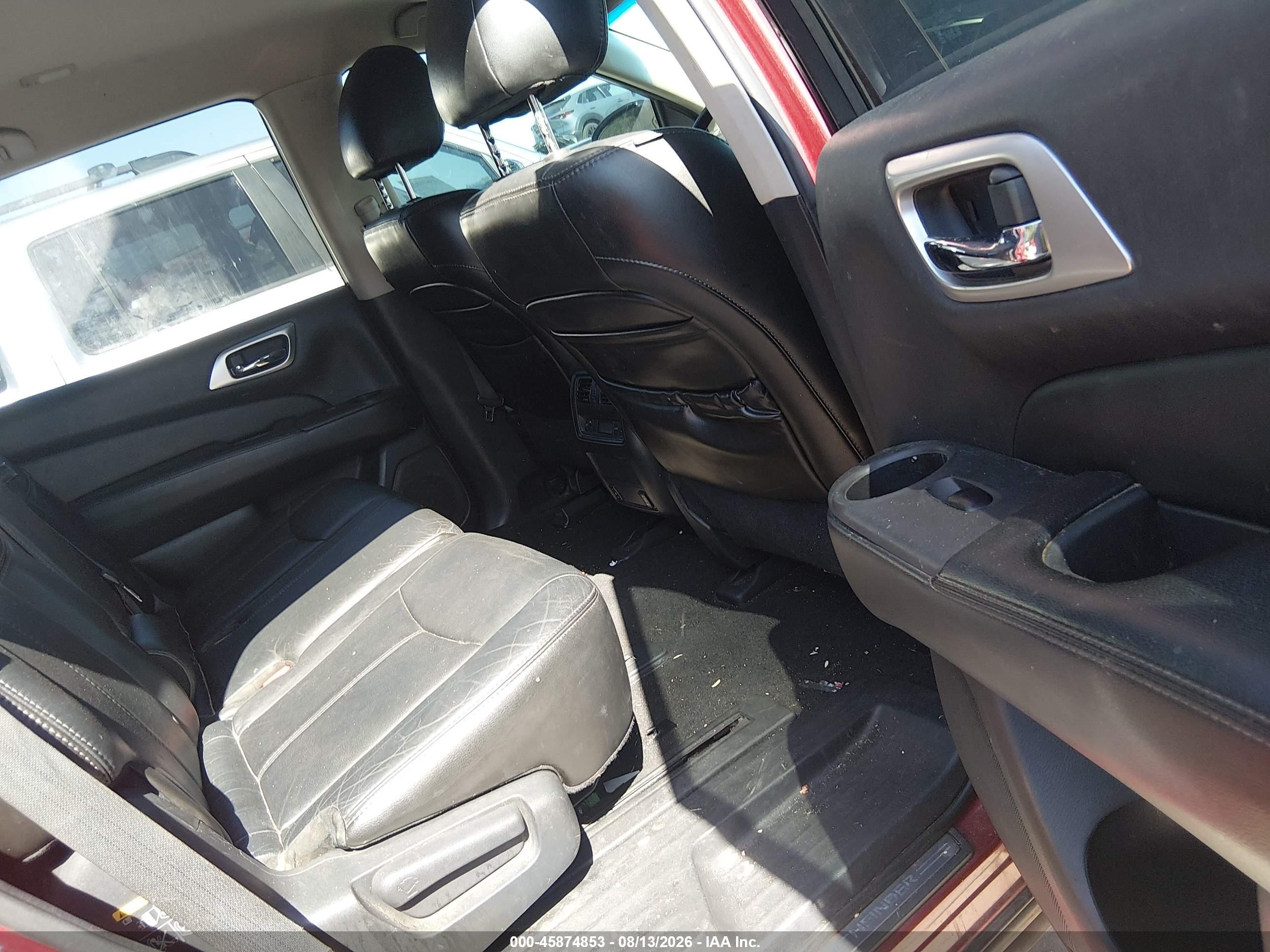 2013 Nissan Pathfinder Sl Red vin: 5N1AR2MN9DC681979