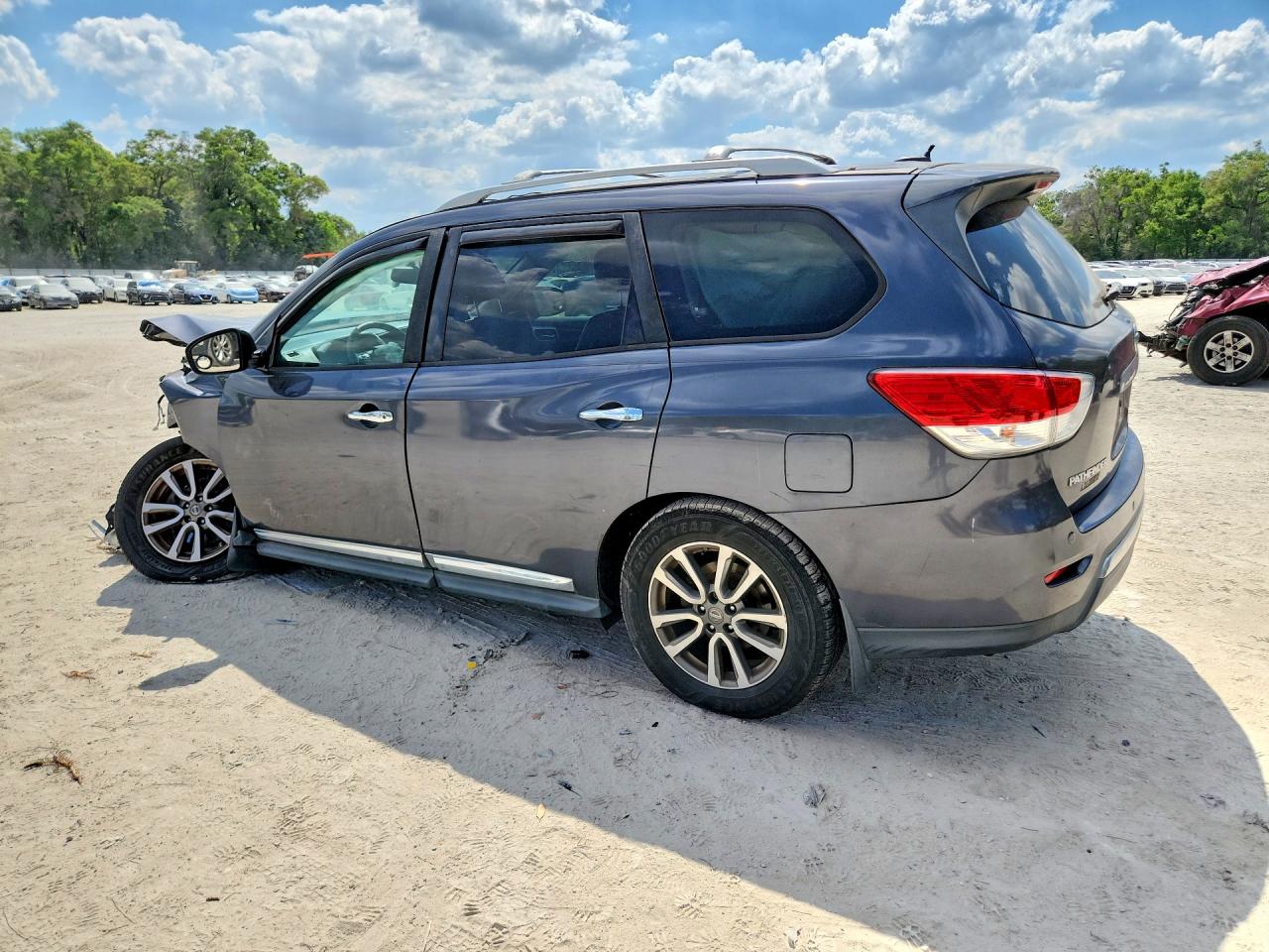 2013 Nissan Pathfinder S Gray vin: 5N1AR2MN9DC683800
