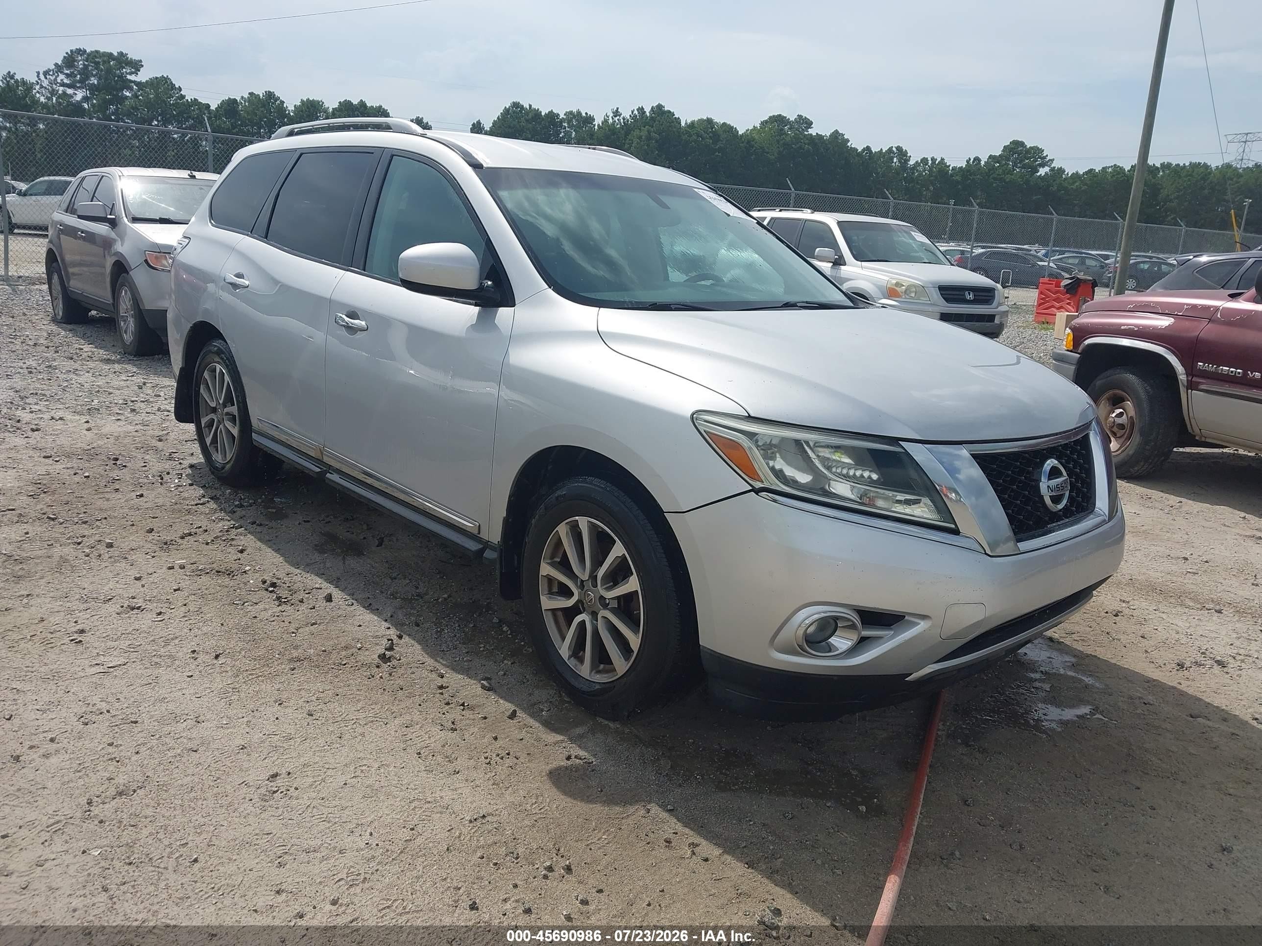 2014 Nissan Pathfinder Sl Silver vin: 5N1AR2MN9EC601551