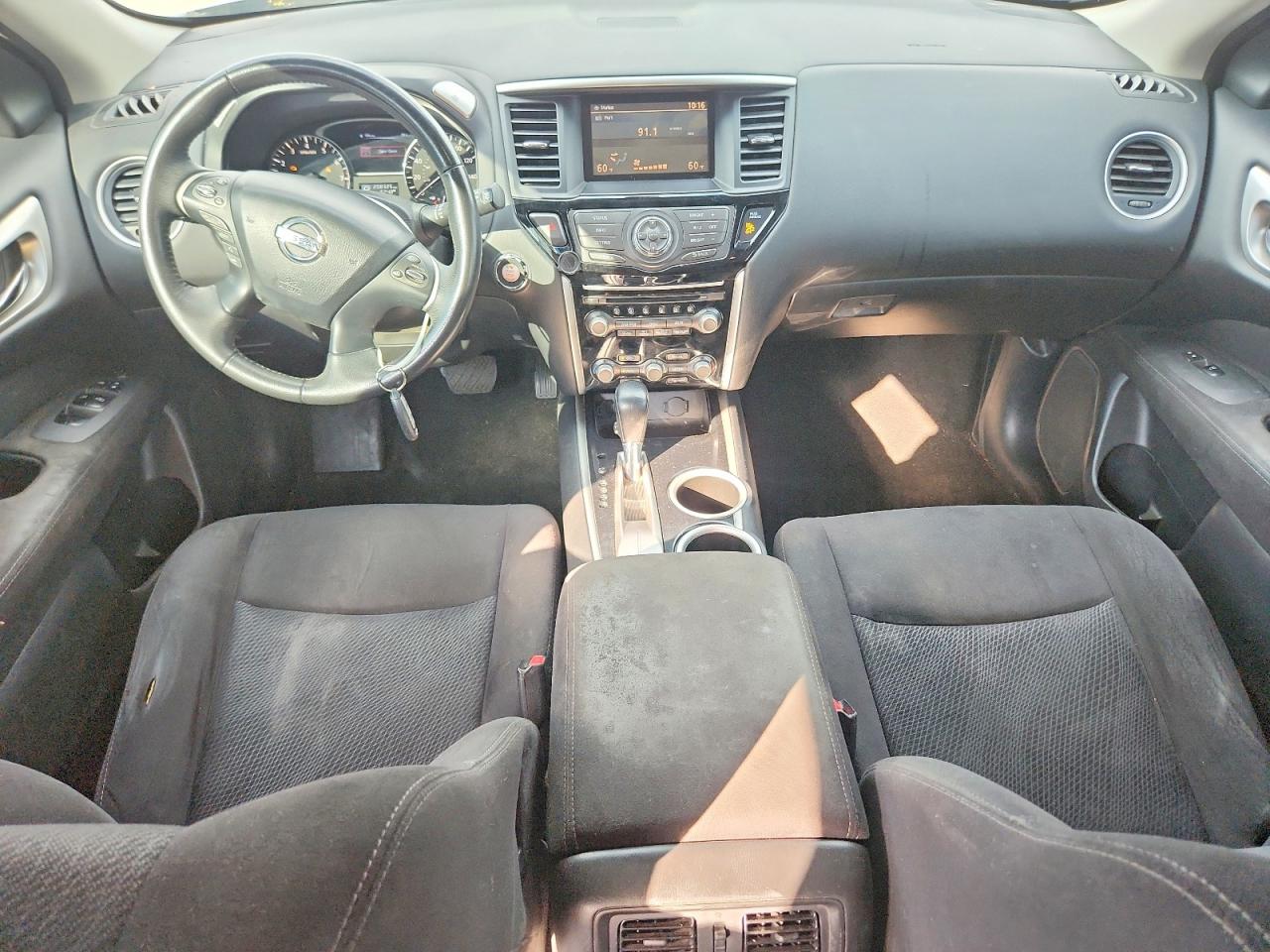 2014 Nissan Pathfinder Sv Silver vin: 5N1AR2MN9EC647512
