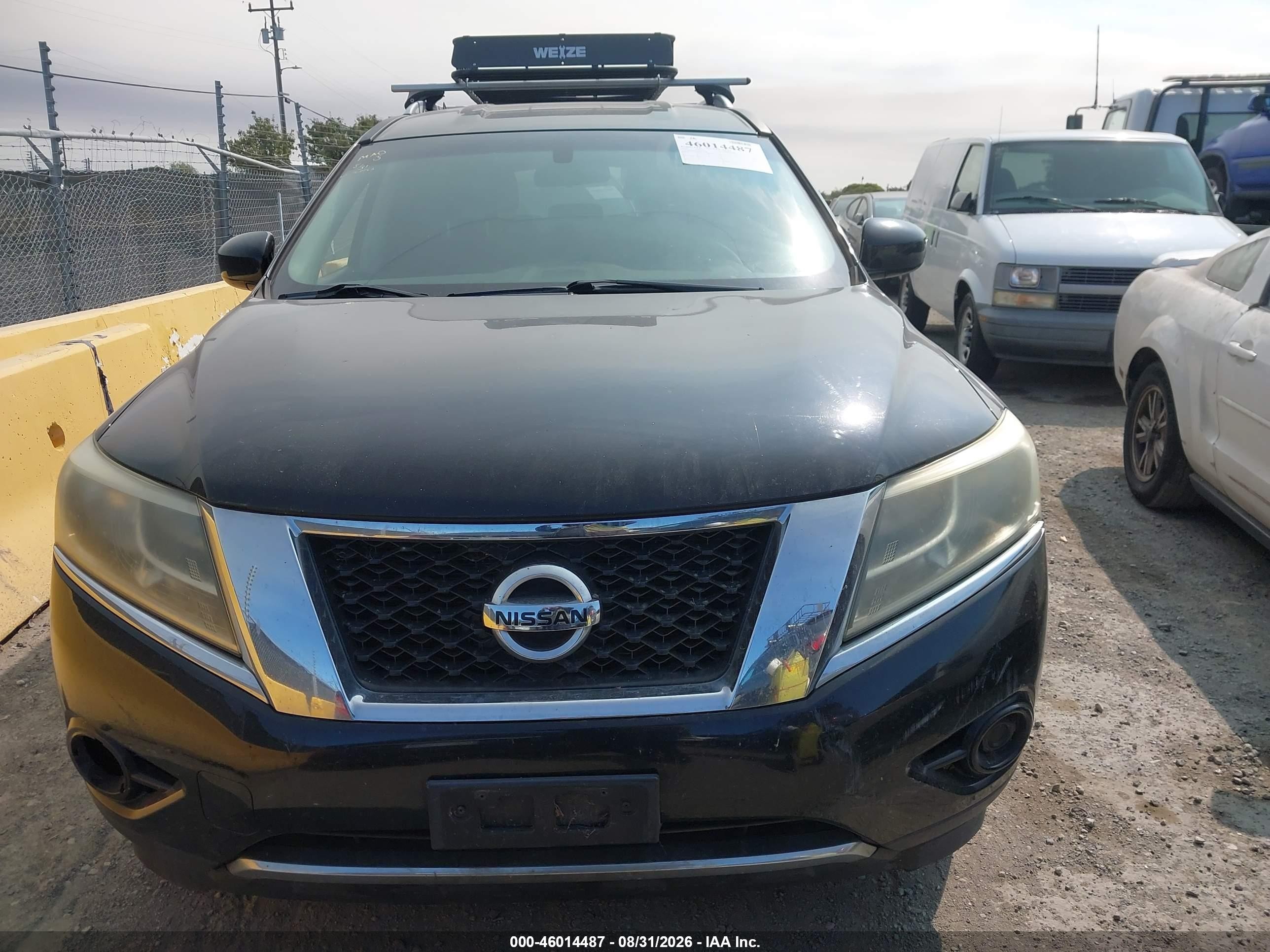 2014 Nissan Pathfinder Sv Белый vin: 5N1AR2MN9EC672006
