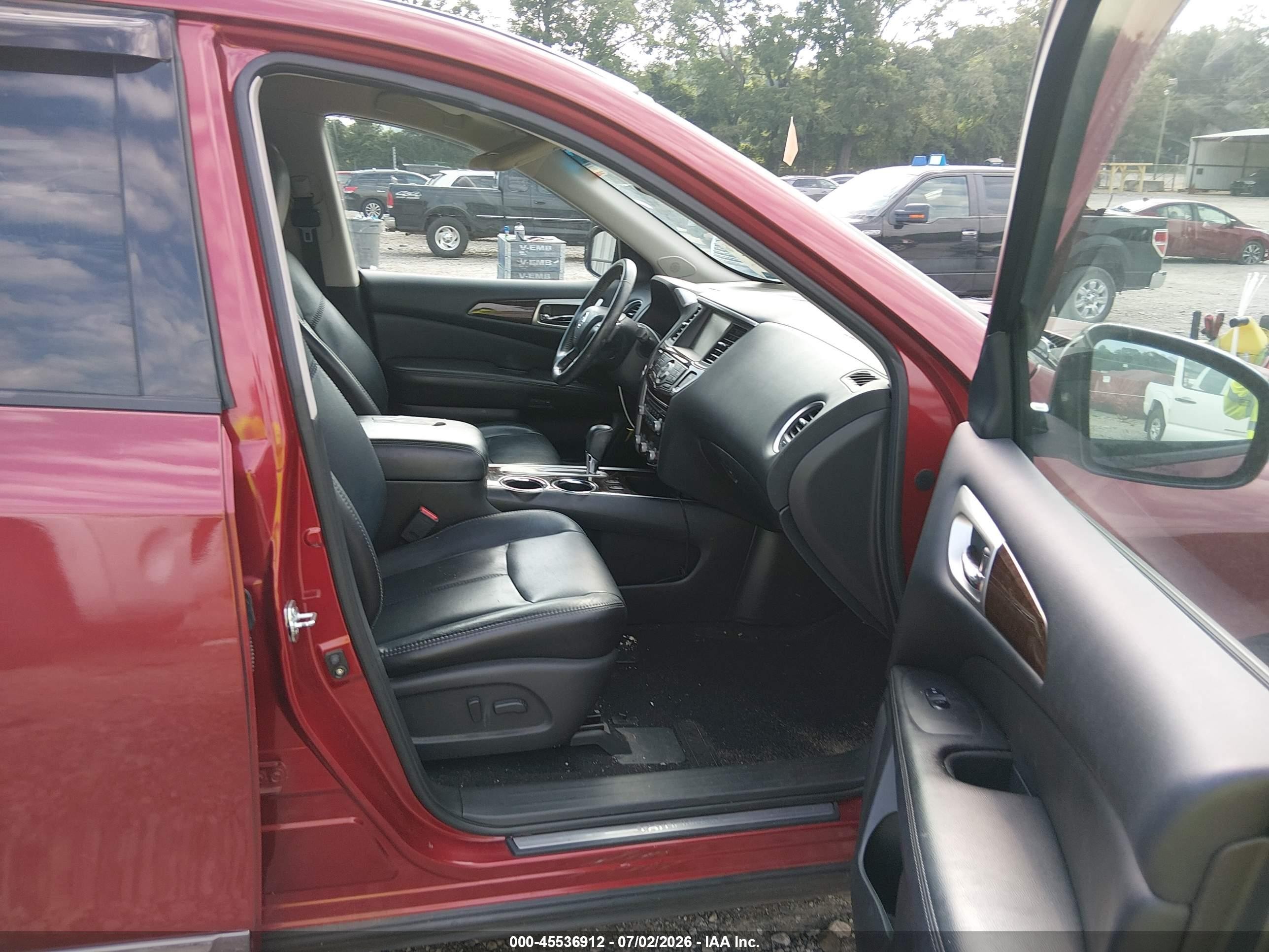 2014 Nissan Pathfinder Sl Red vin: 5N1AR2MN9EC685533