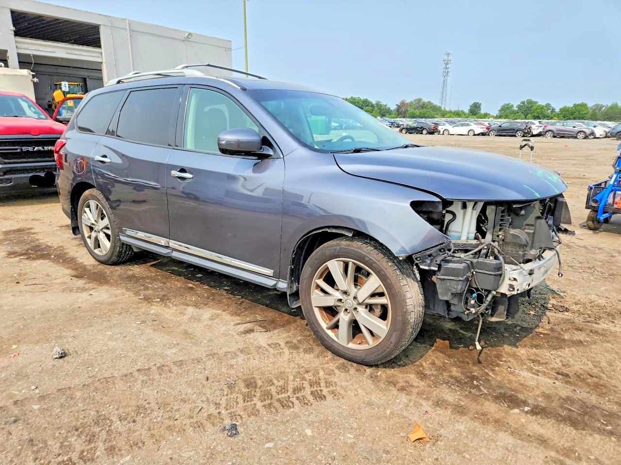 2014 Nissan Pathfinder S Gray vin: 5N1AR2MN9EC699030