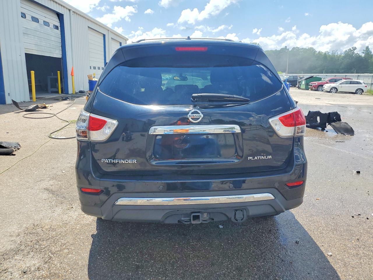 2015 Nissan Pathfinder Platinum Black vin: 5N1AR2MN9FC602653