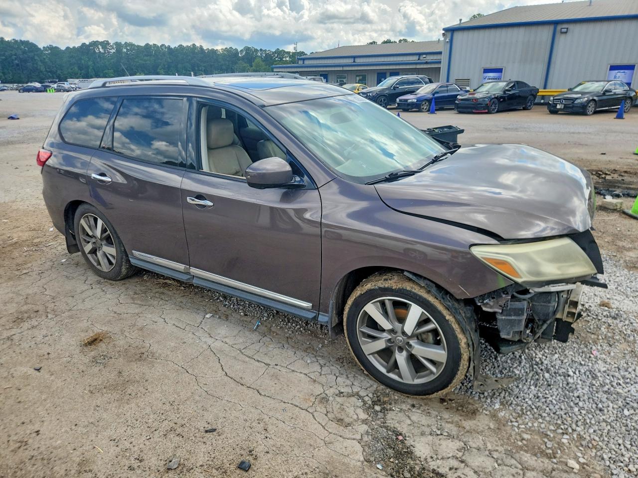 2015 Nissan Pathfinder Platinum Коричневый vin: 5N1AR2MN9FC606184