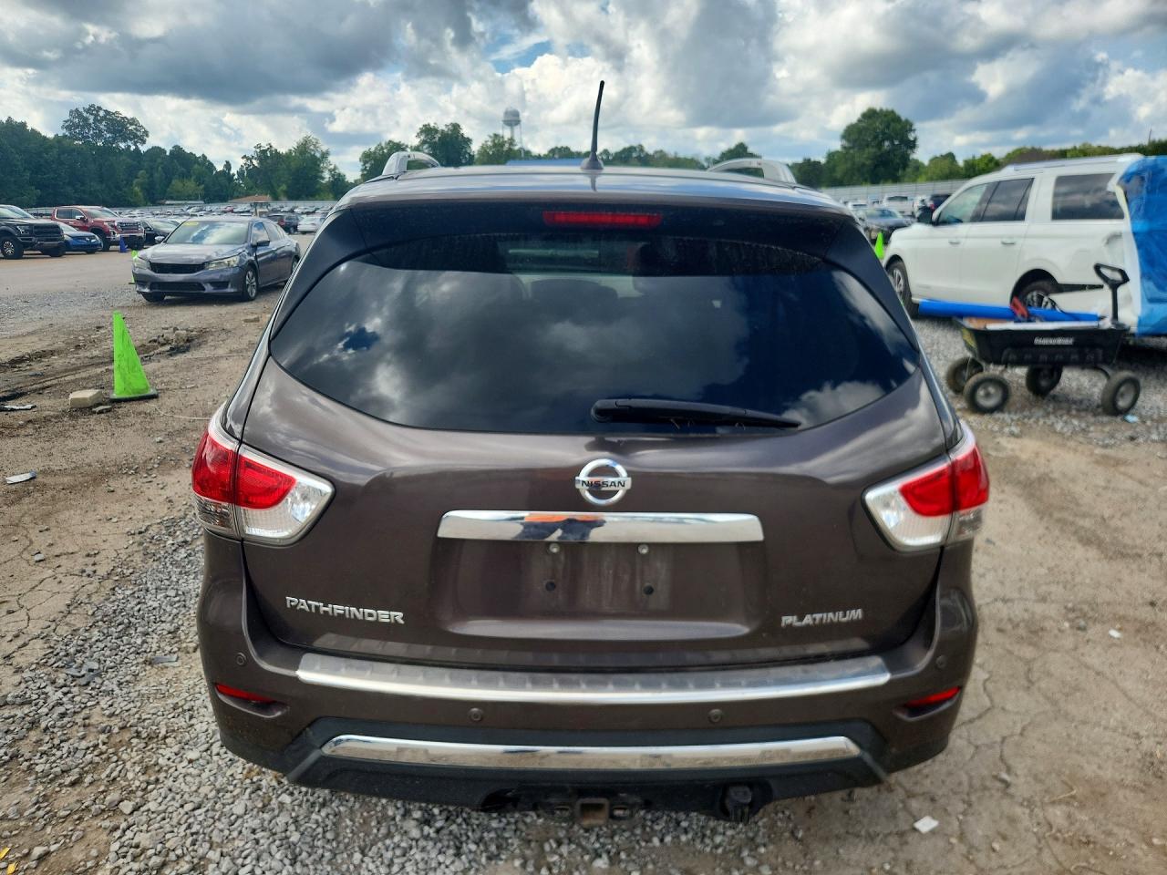 2015 Nissan Pathfinder Platinum Коричневый vin: 5N1AR2MN9FC606184