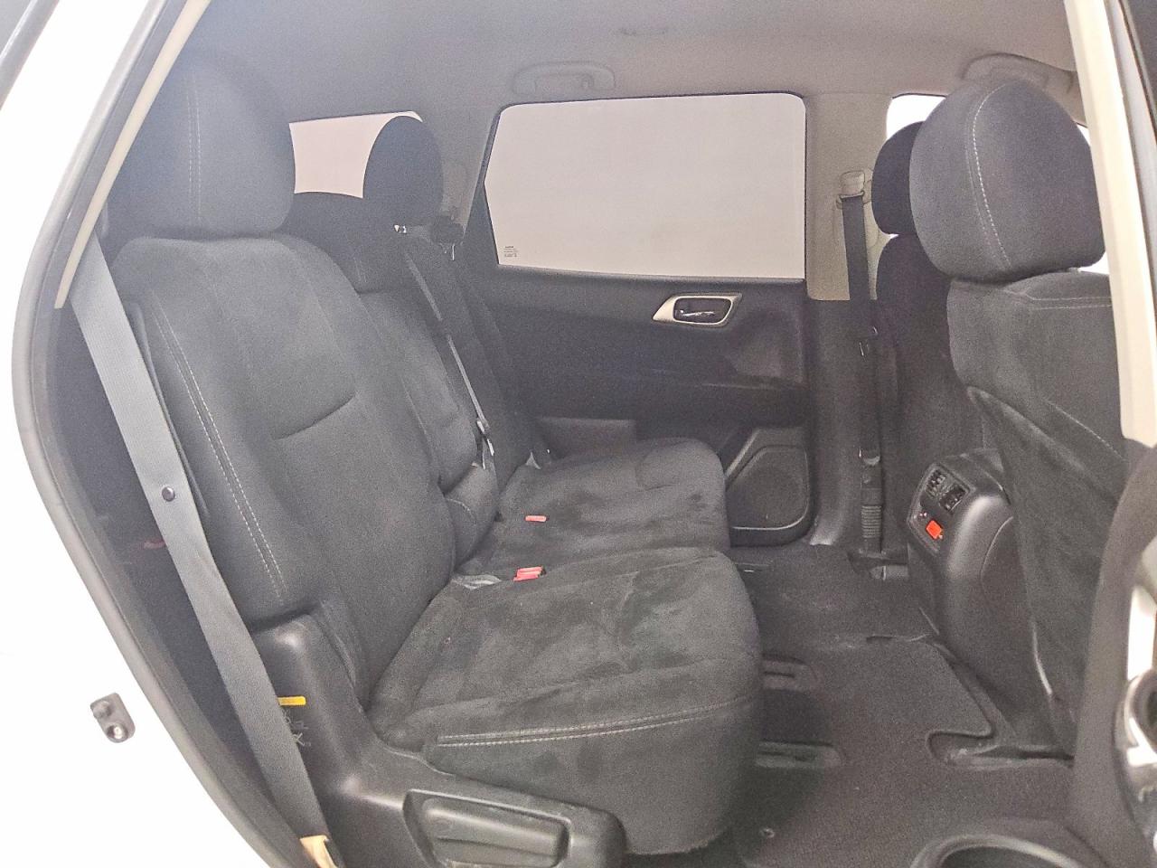 2015 Nissan Pathfinder S Белый vin: 5N1AR2MN9FC625124