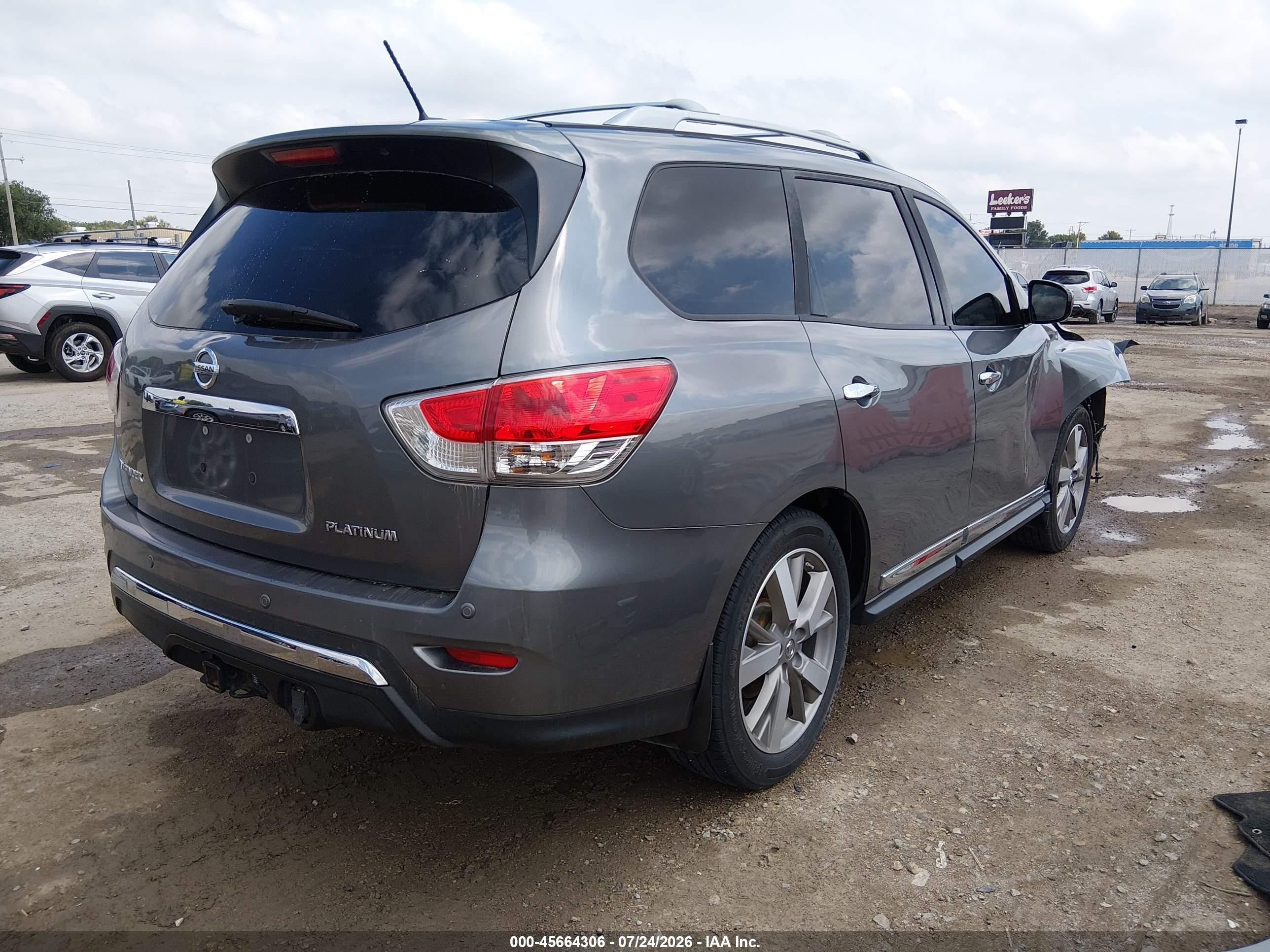 2015 Nissan Pathfinder Platinum Серый vin: 5N1AR2MN9FC663520