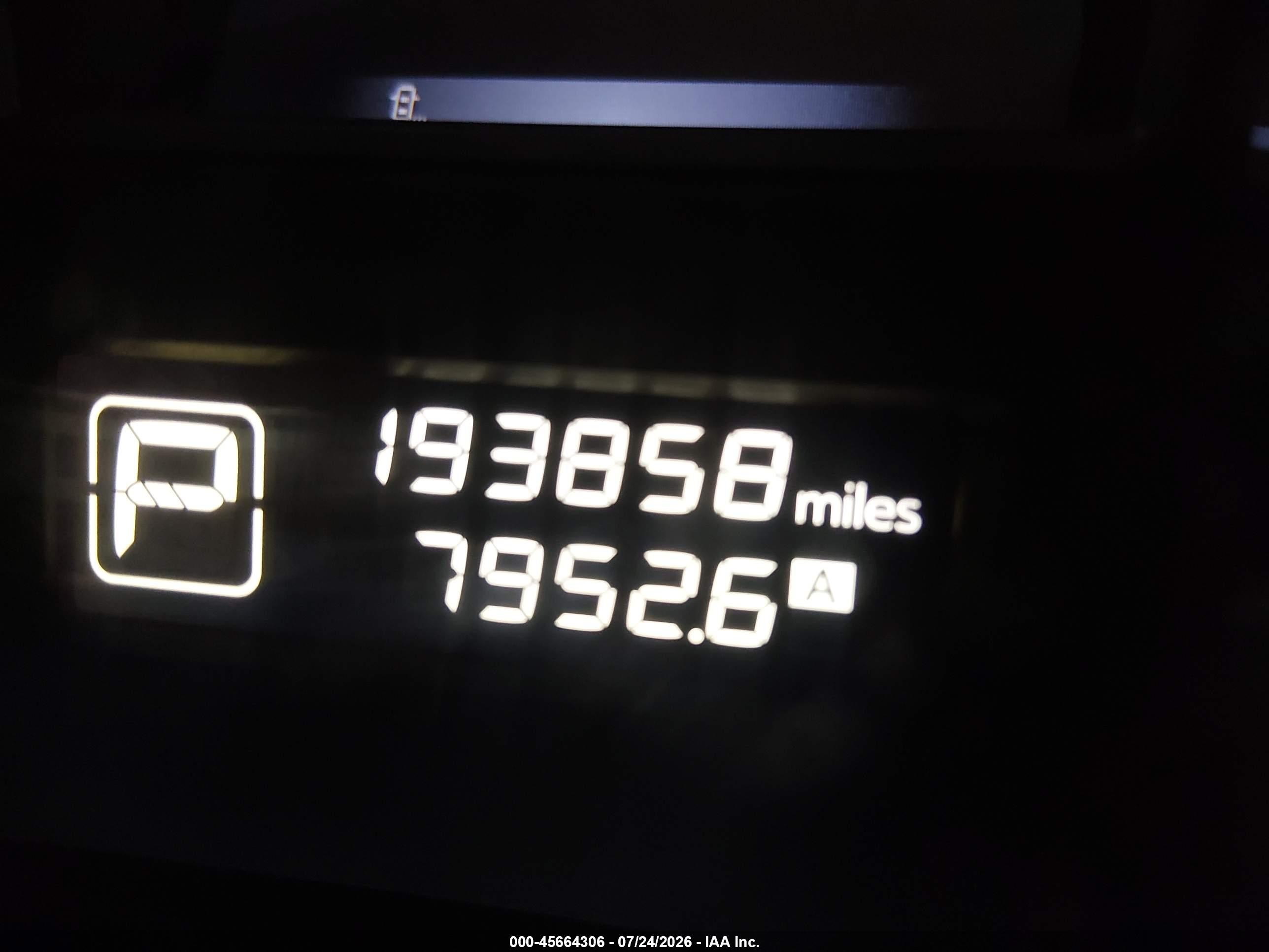 2015 Nissan Pathfinder Platinum Серый vin: 5N1AR2MN9FC663520