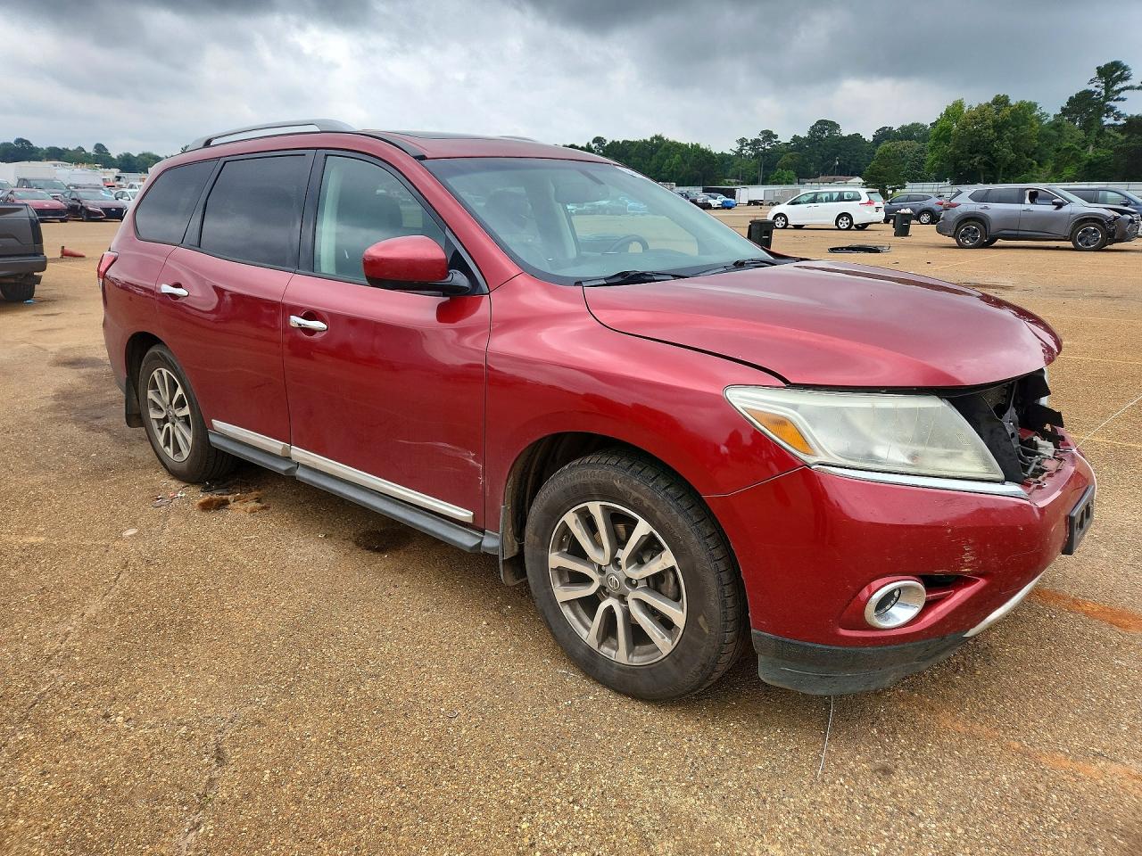 2015 Nissan Pathfinder Sl Red vin: 5N1AR2MN9FC664828