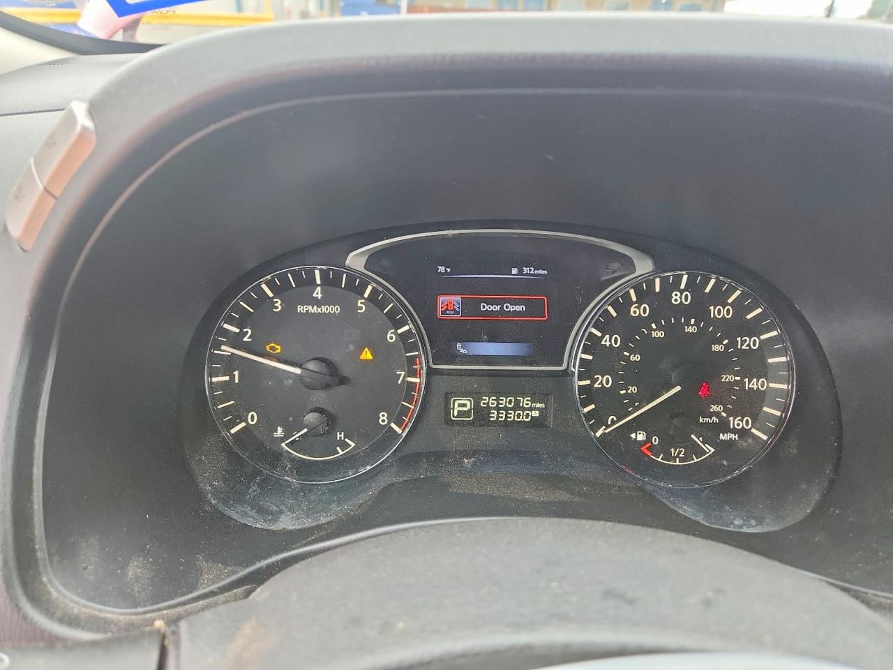 2015 Nissan Pathfinder Sl Red vin: 5N1AR2MN9FC664828