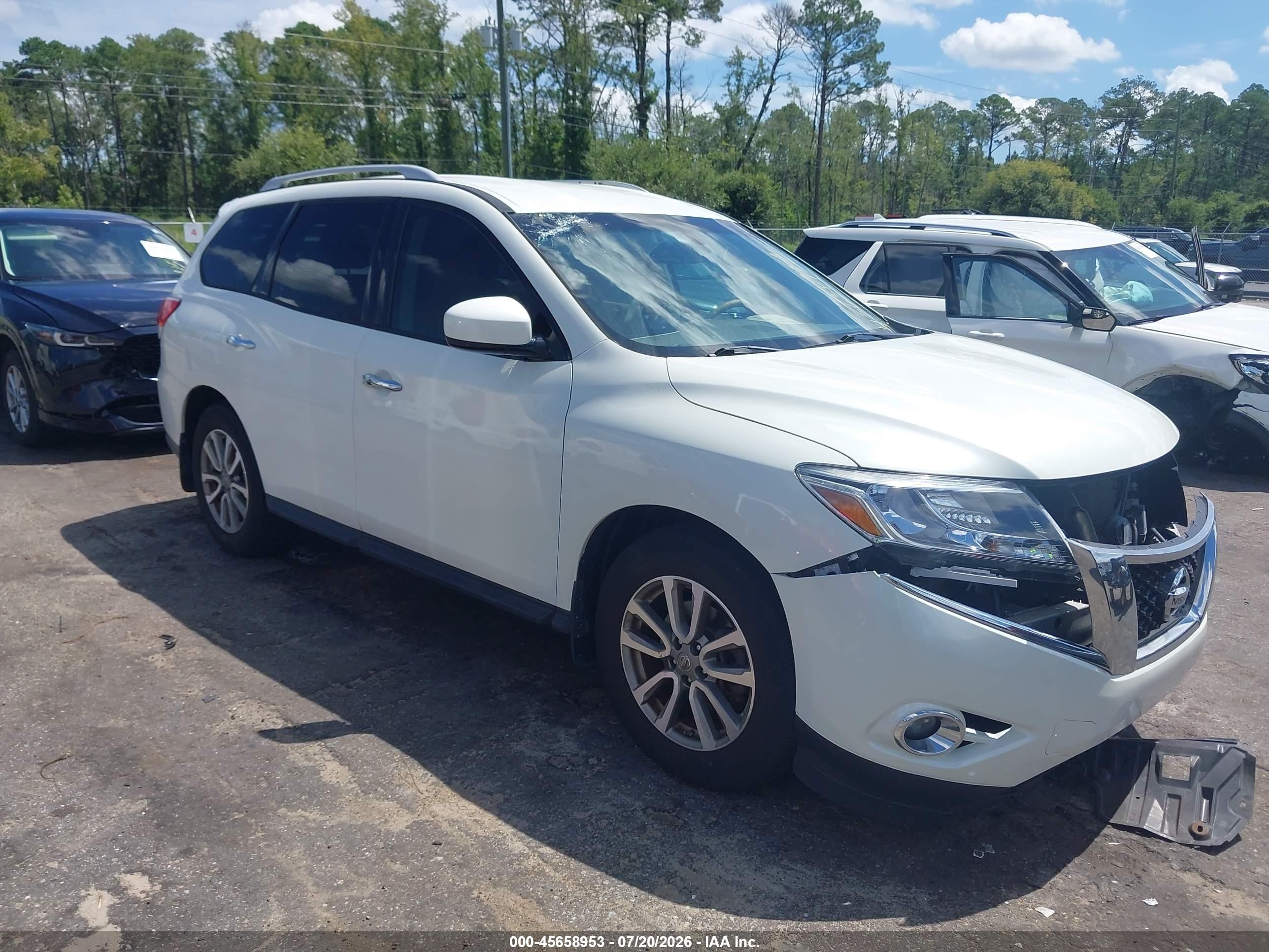 2015 Nissan Pathfinder Sv White vin: 5N1AR2MN9FC699756
