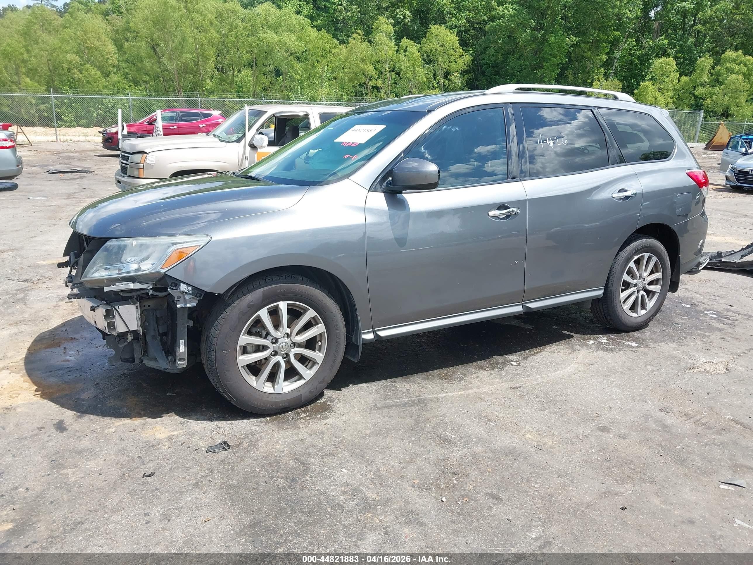 2015 Nissan Pathfinder Sv Gray vin: 5N1AR2MN9FC708469