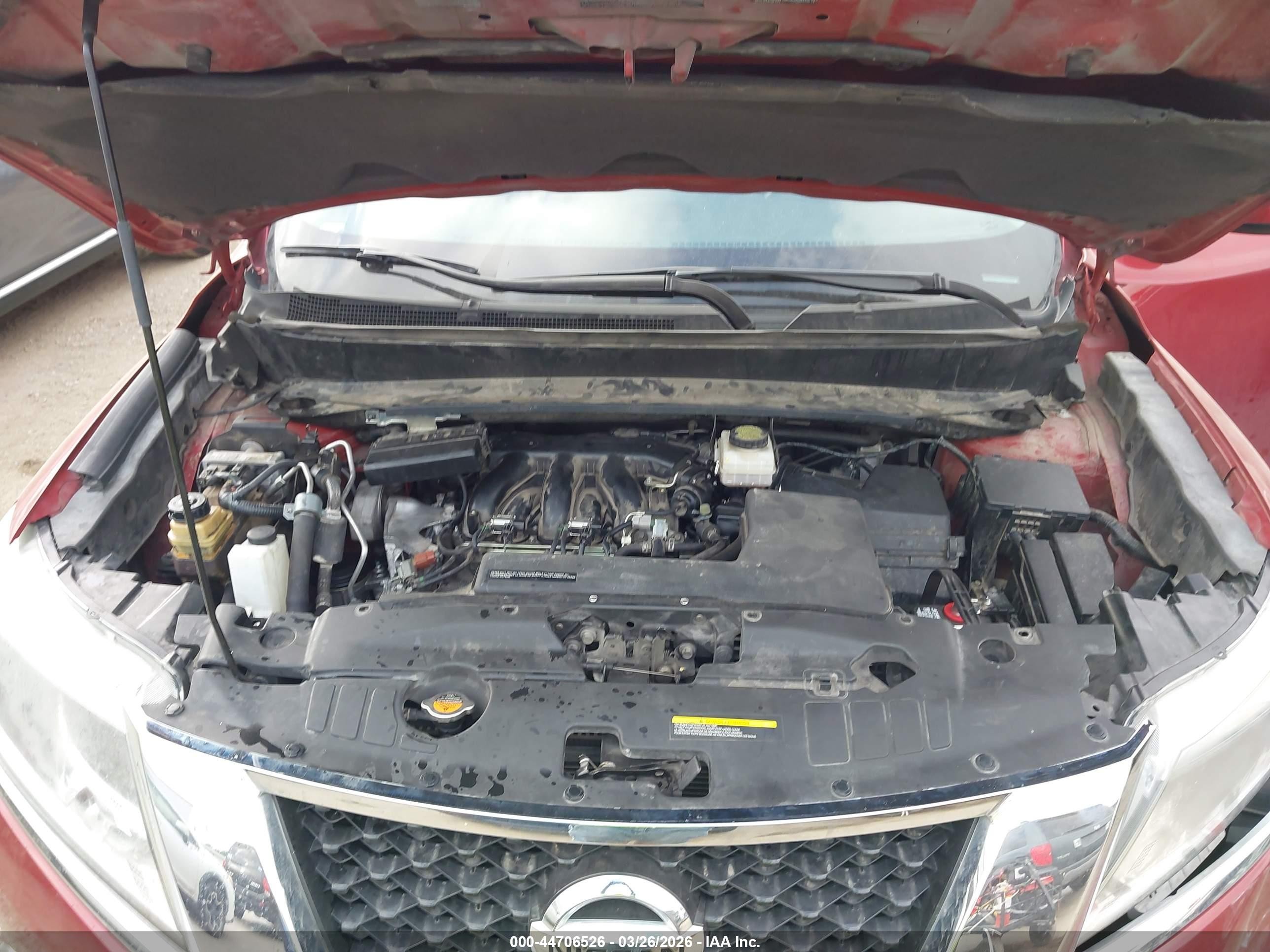 2015 Nissan Pathfinder Sv Red vin: 5N1AR2MN9FC720718