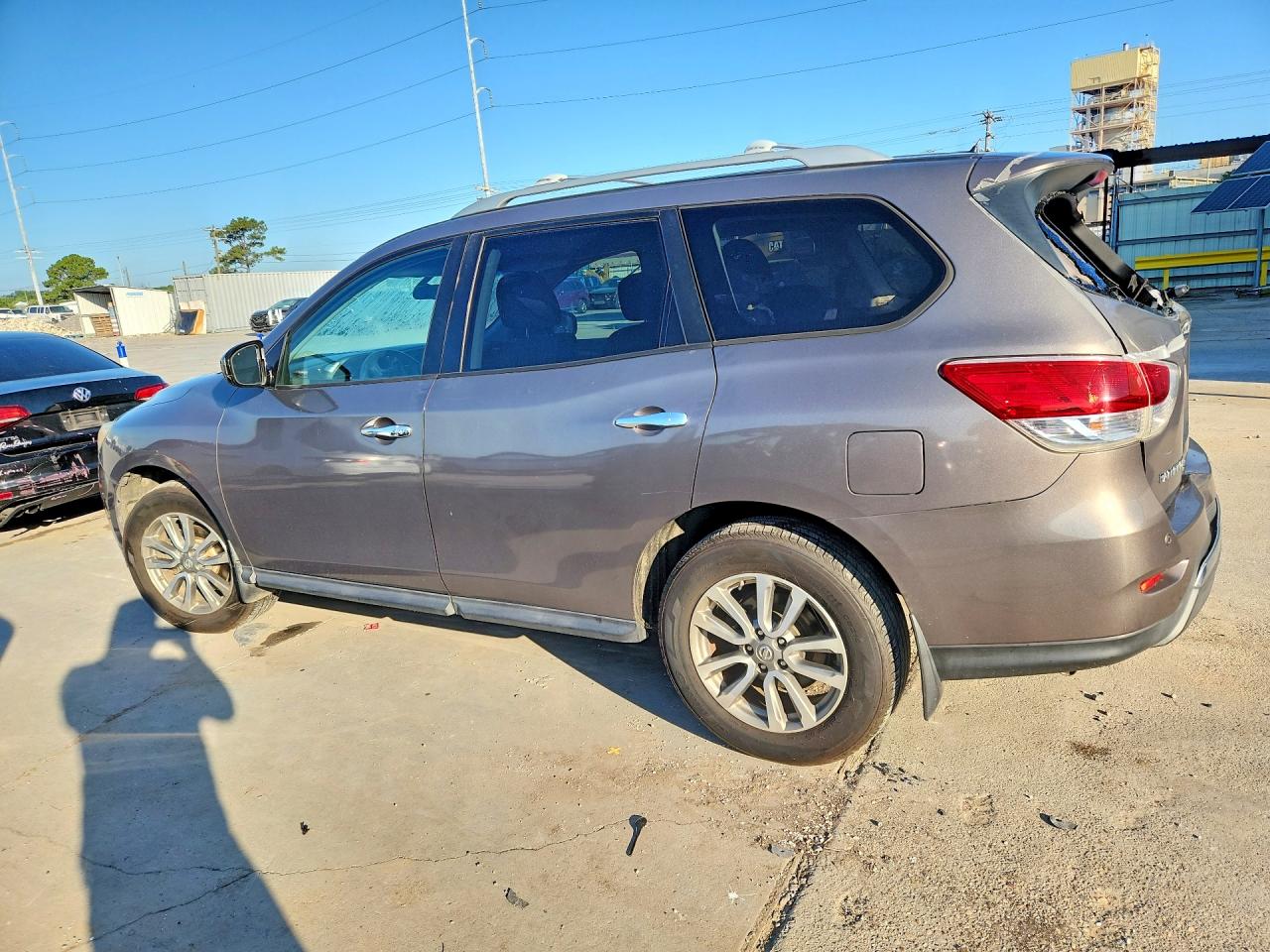 2013 Nissan Pathfinder S Silver vin: 5N1AR2MNXDC604831