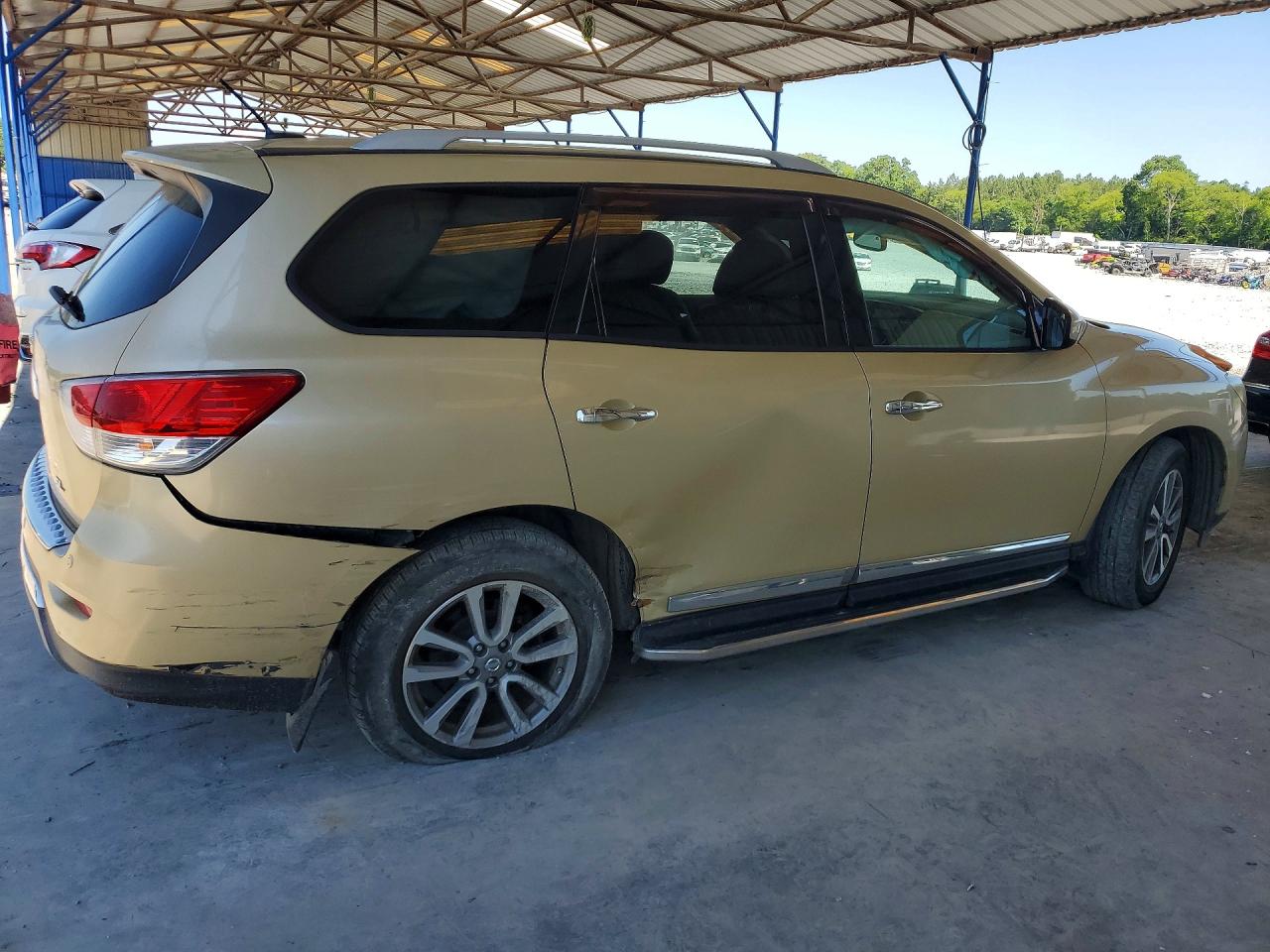 2013 Nissan Pathfinder S Beige vin: 5N1AR2MNXDC623329