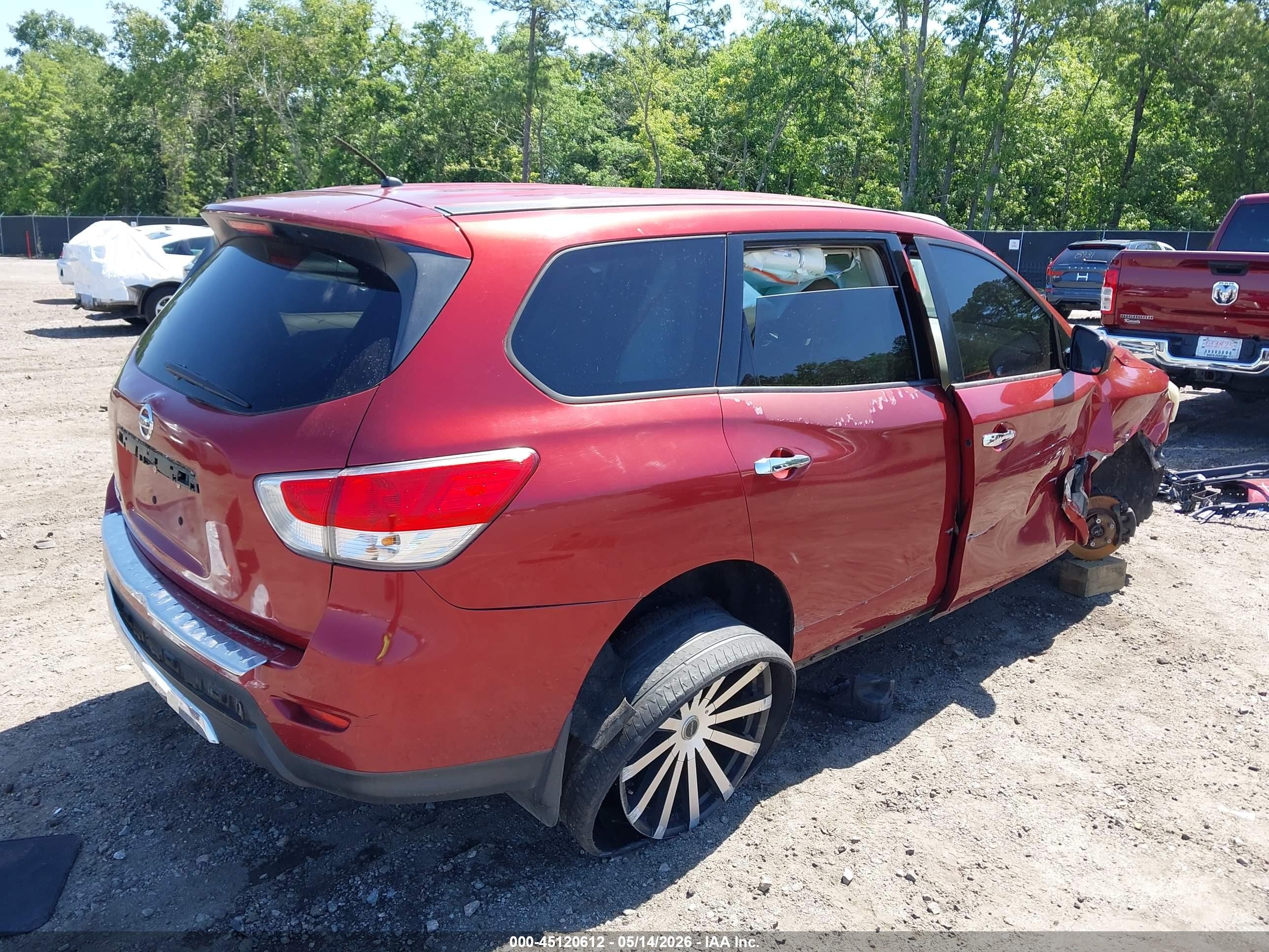 2013 Nissan Pathfinder S Red vin: 5N1AR2MNXDC674152