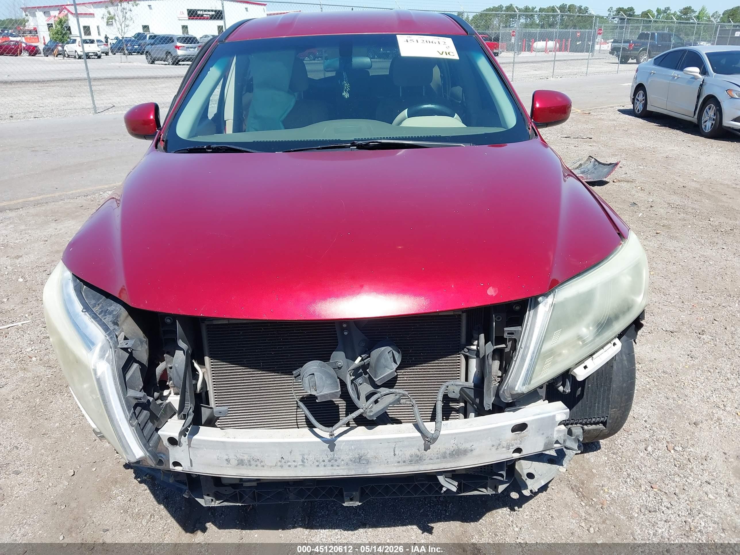 2013 Nissan Pathfinder S Red vin: 5N1AR2MNXDC674152