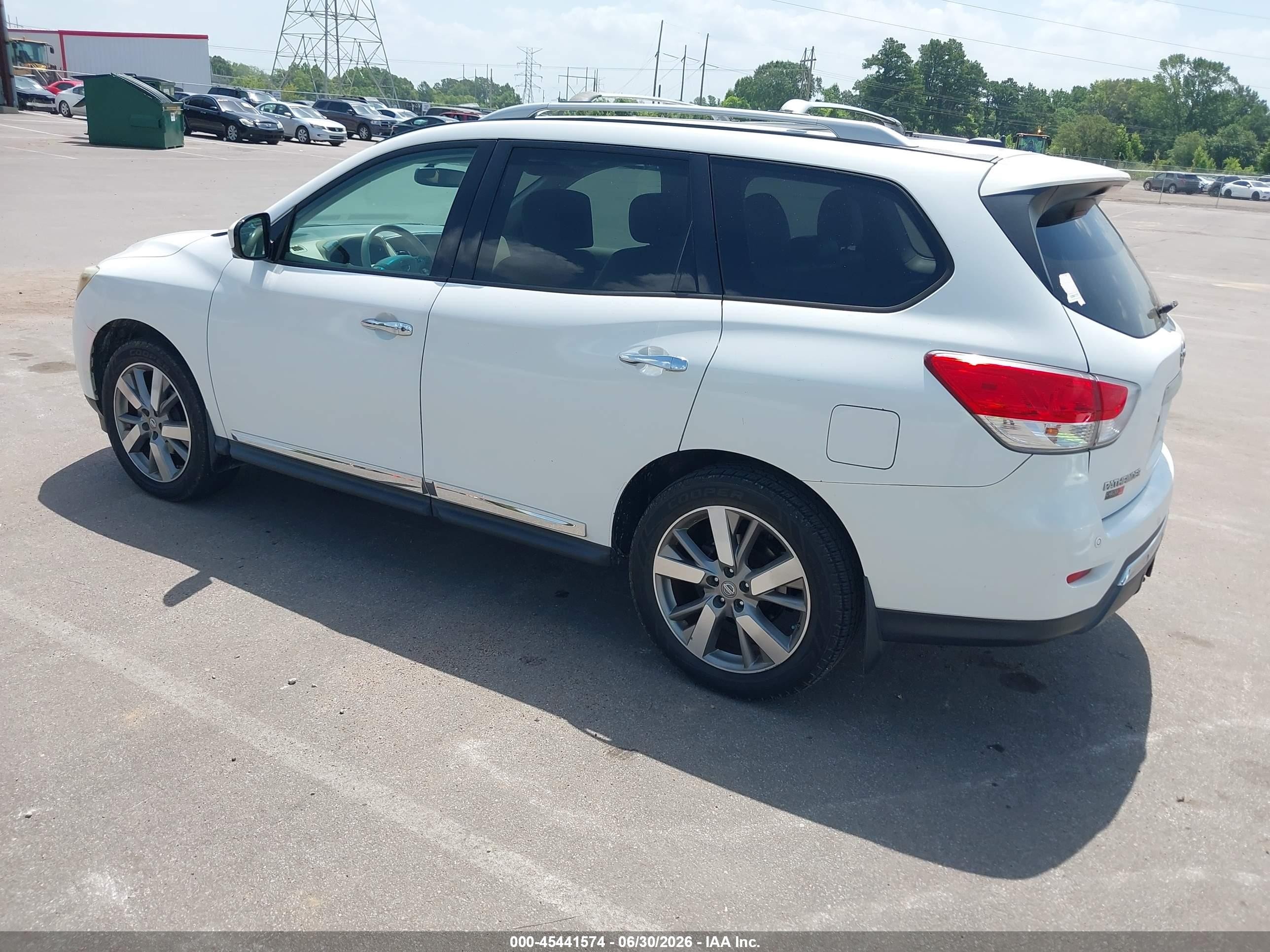 2013 Nissan Pathfinder Platinum White vin: 5N1AR2MNXDC676676