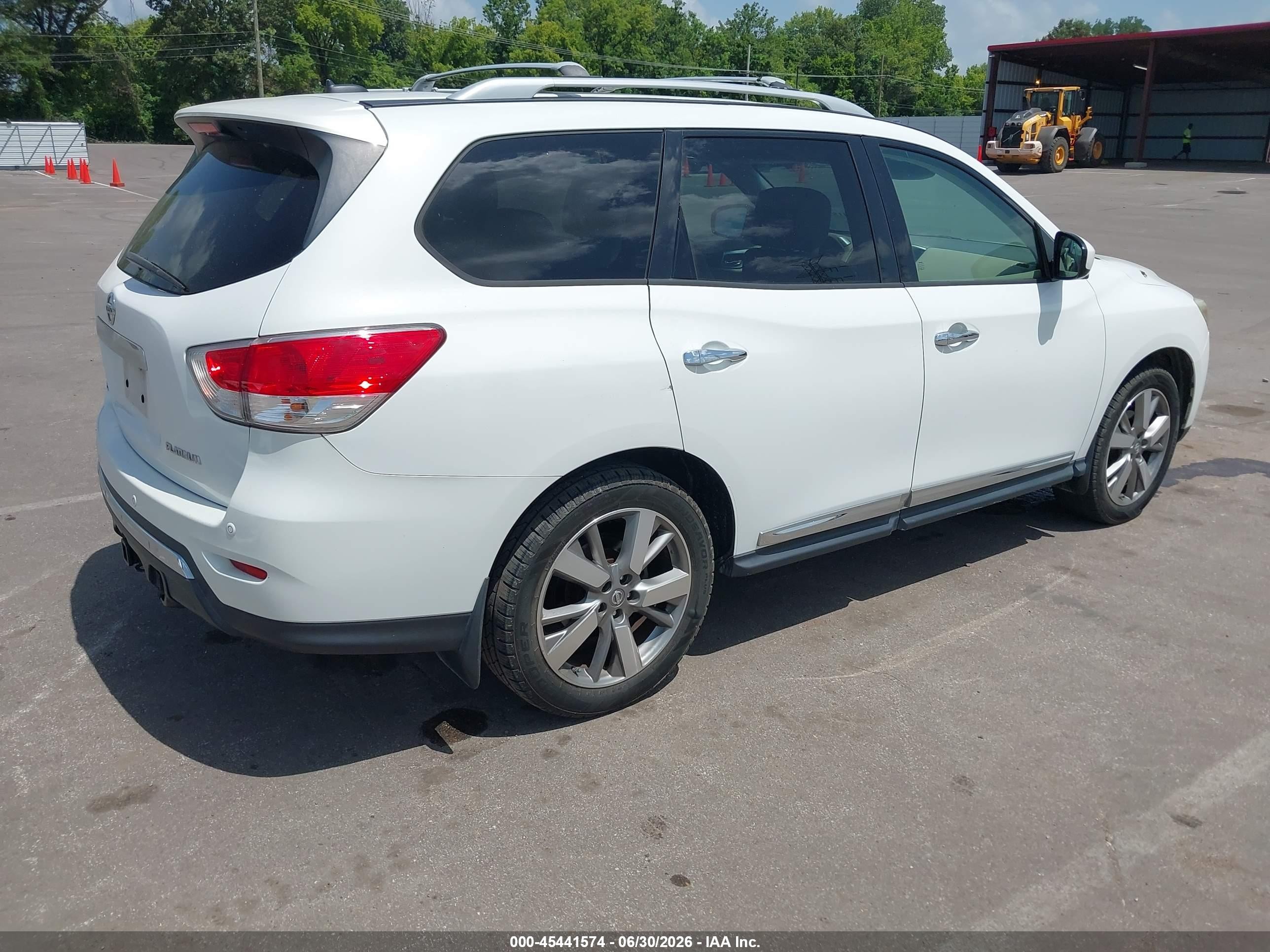 2013 Nissan Pathfinder Platinum White vin: 5N1AR2MNXDC676676